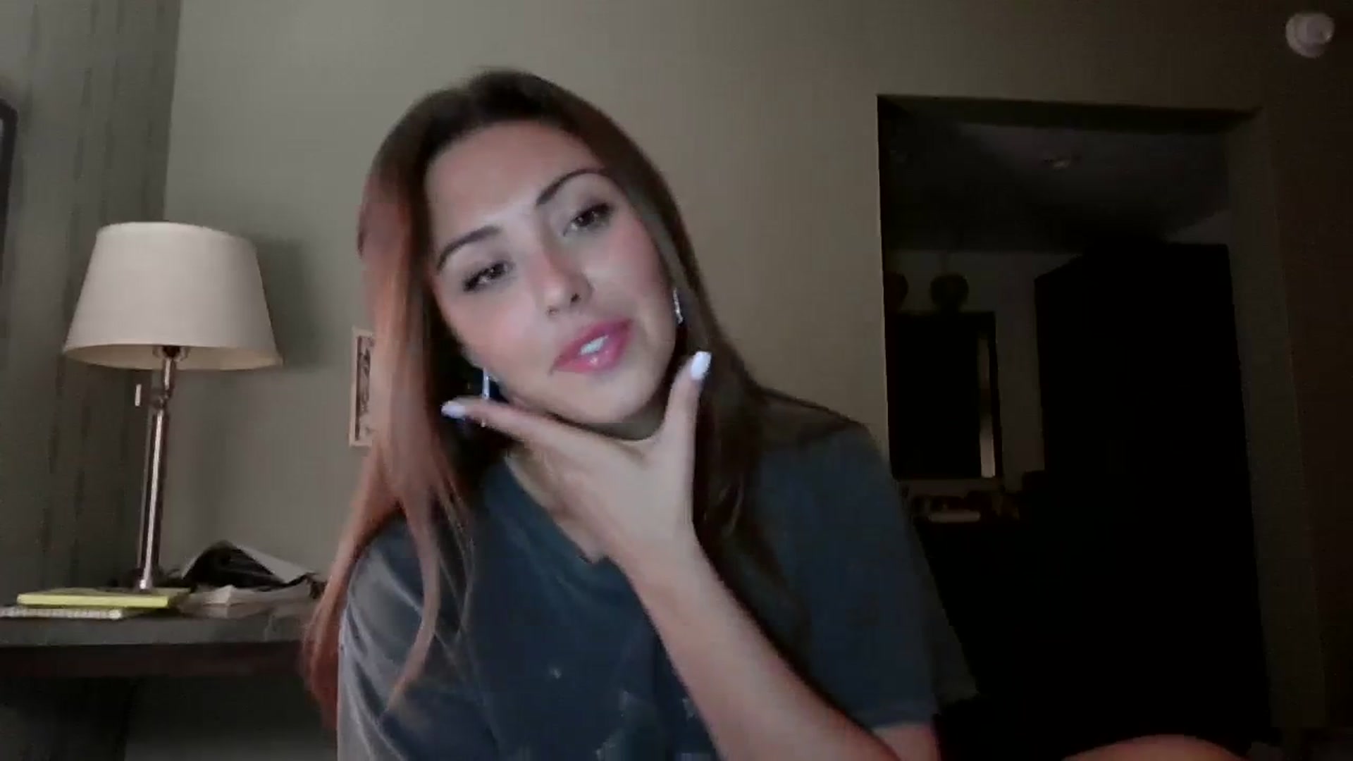 Gallery image thumbnail from Janesworldxo's myfreecams stream on, 09/15/2023, 05:20 image 14 of 20