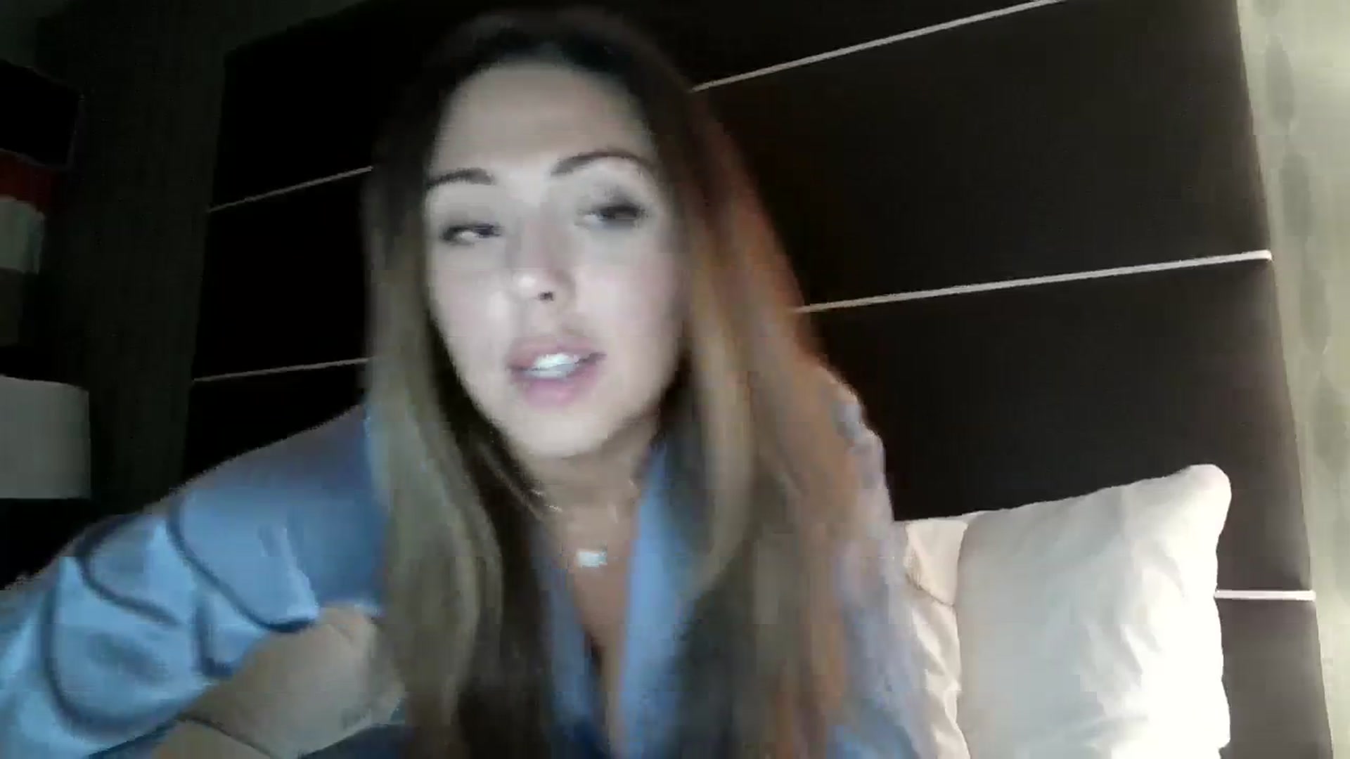 Gallery image thumbnail from Janesworldxo's myfreecams stream on, 09/15/2023, 13:18 image 5 of 20