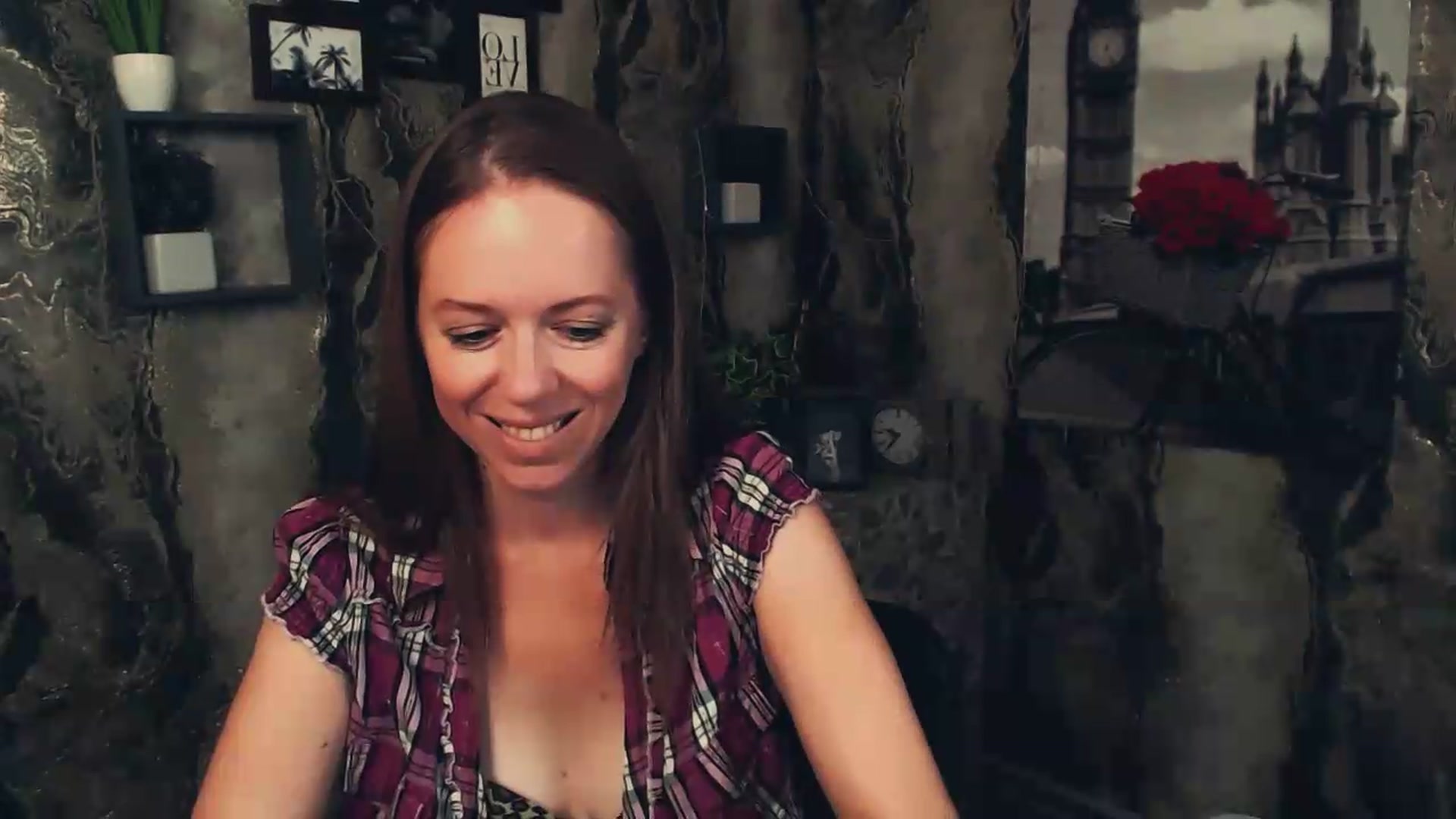 Gallery image thumbnail from JanetJerass_'s myfreecams stream on, 08/06/2026, 09:29 image 12 of 20