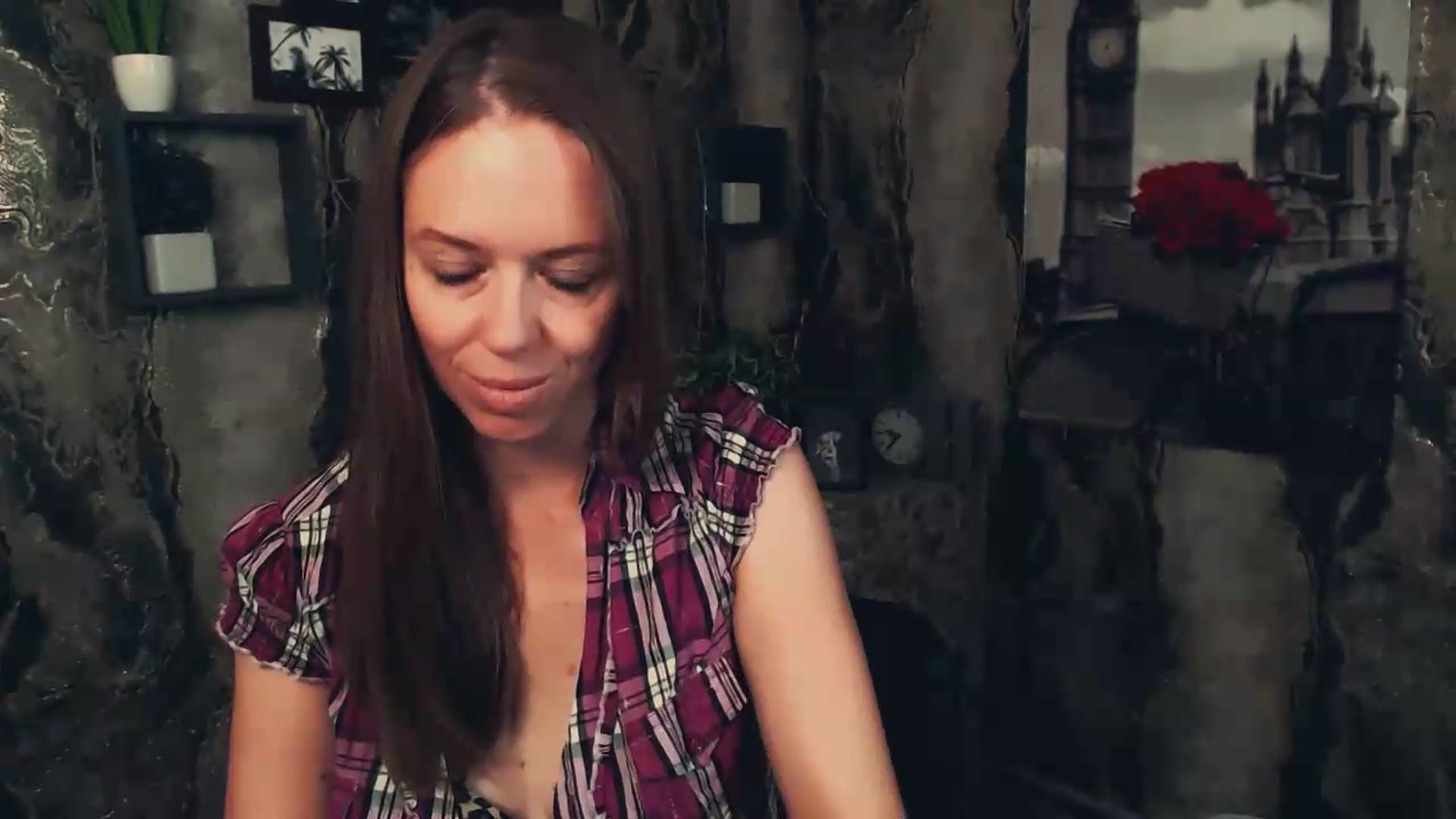Gallery image thumbnail from JanetJerass_'s myfreecams stream on, 08/06/2026, 09:29 image 19 of 20