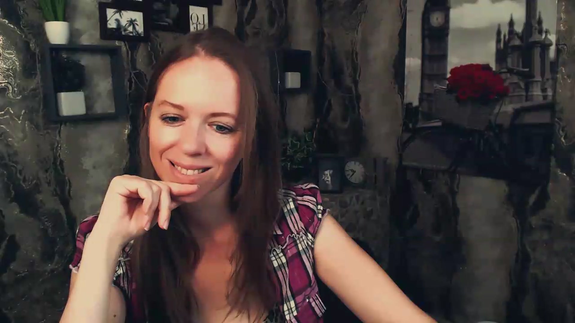 Gallery image thumbnail from JanetJerass_'s myfreecams stream on, 08/06/2026, 09:29 image 7 of 20
