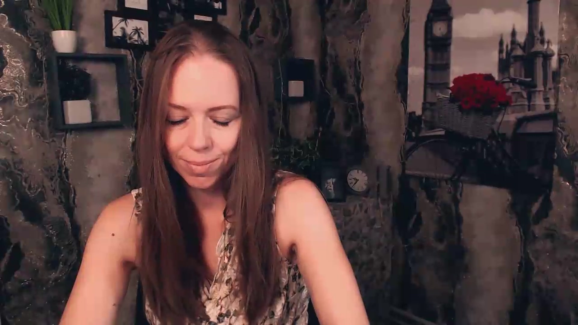 Gallery image thumbnail from JanetJerass_'s myfreecams stream on, 08/13/2026, 06:08 image 18 of 20
