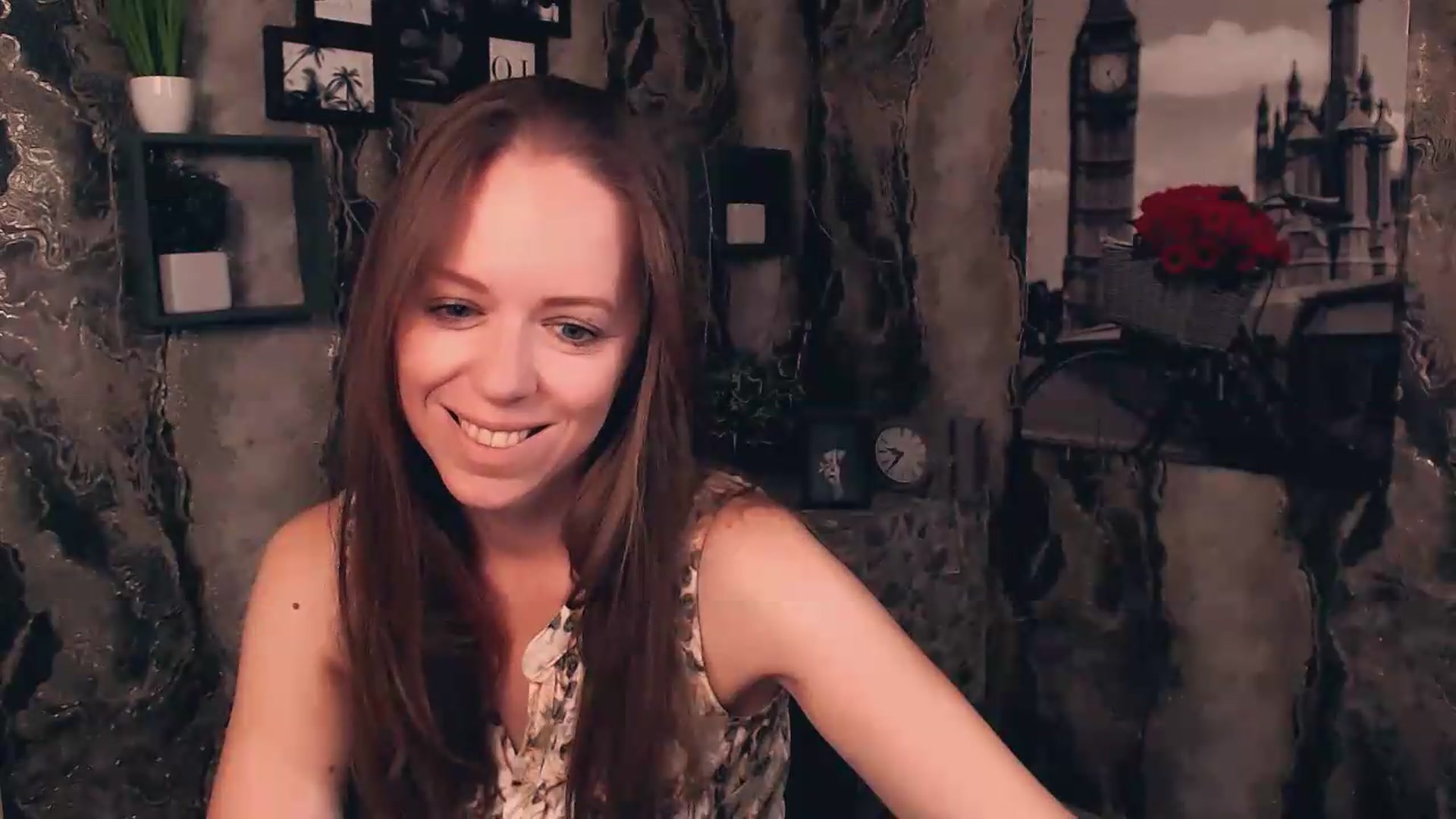 Gallery image thumbnail from JanetJerass_'s myfreecams stream on, 08/13/2026, 06:08 image 15 of 20