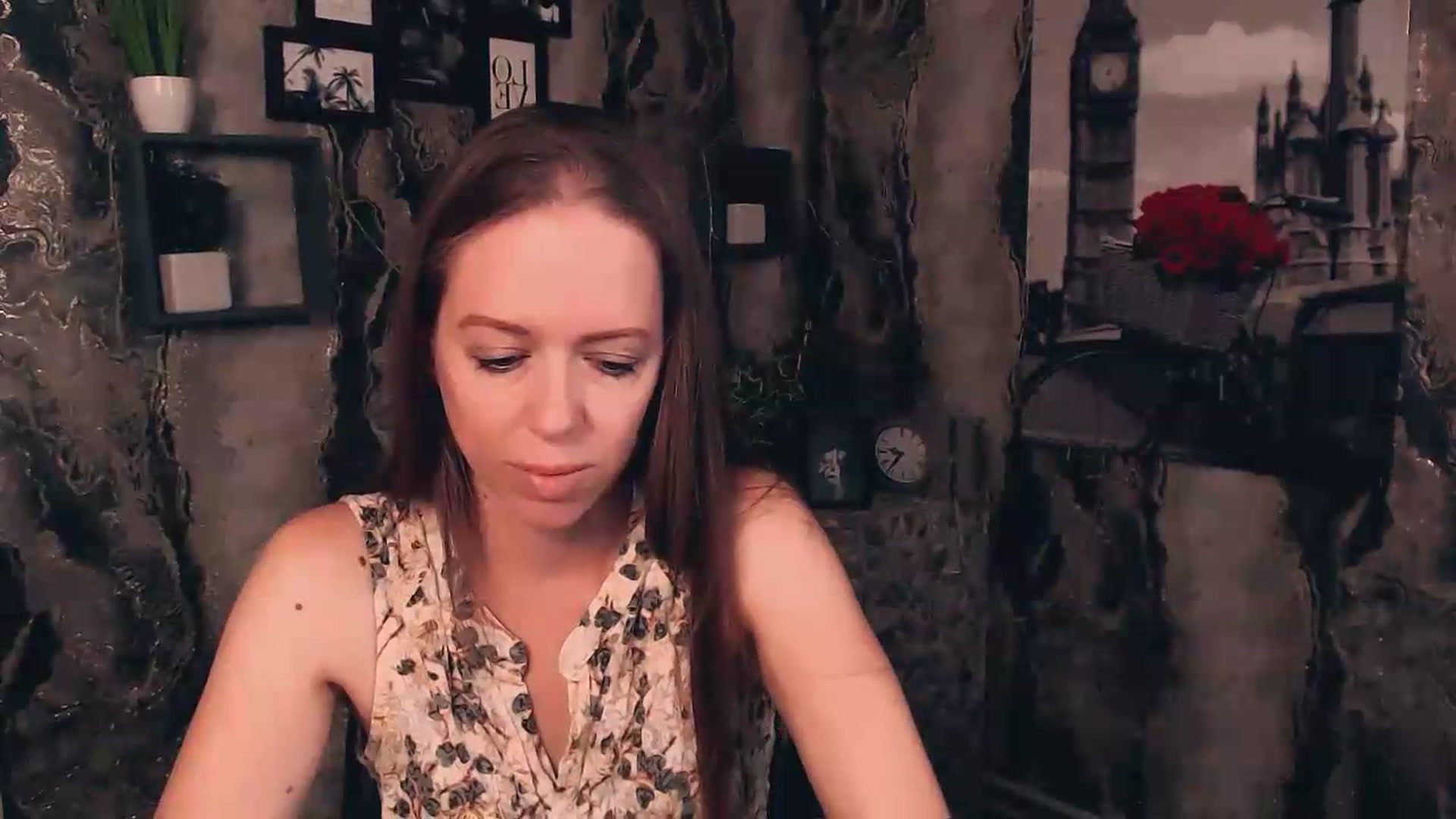 Gallery image thumbnail from JanetJerass_'s myfreecams stream on, 08/13/2026, 06:08 image 6 of 20