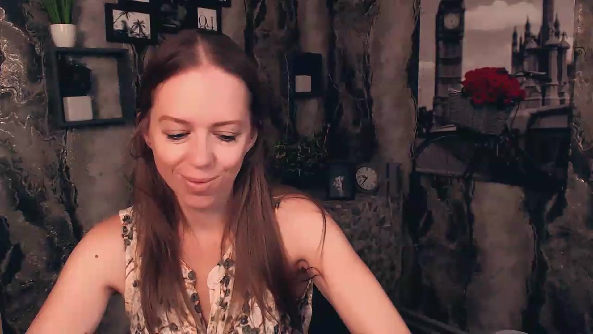 Gallery image thumbnail from JanetJerass_'s myfreecams stream on, 08/13/2026, 08:48 image 9 of 20