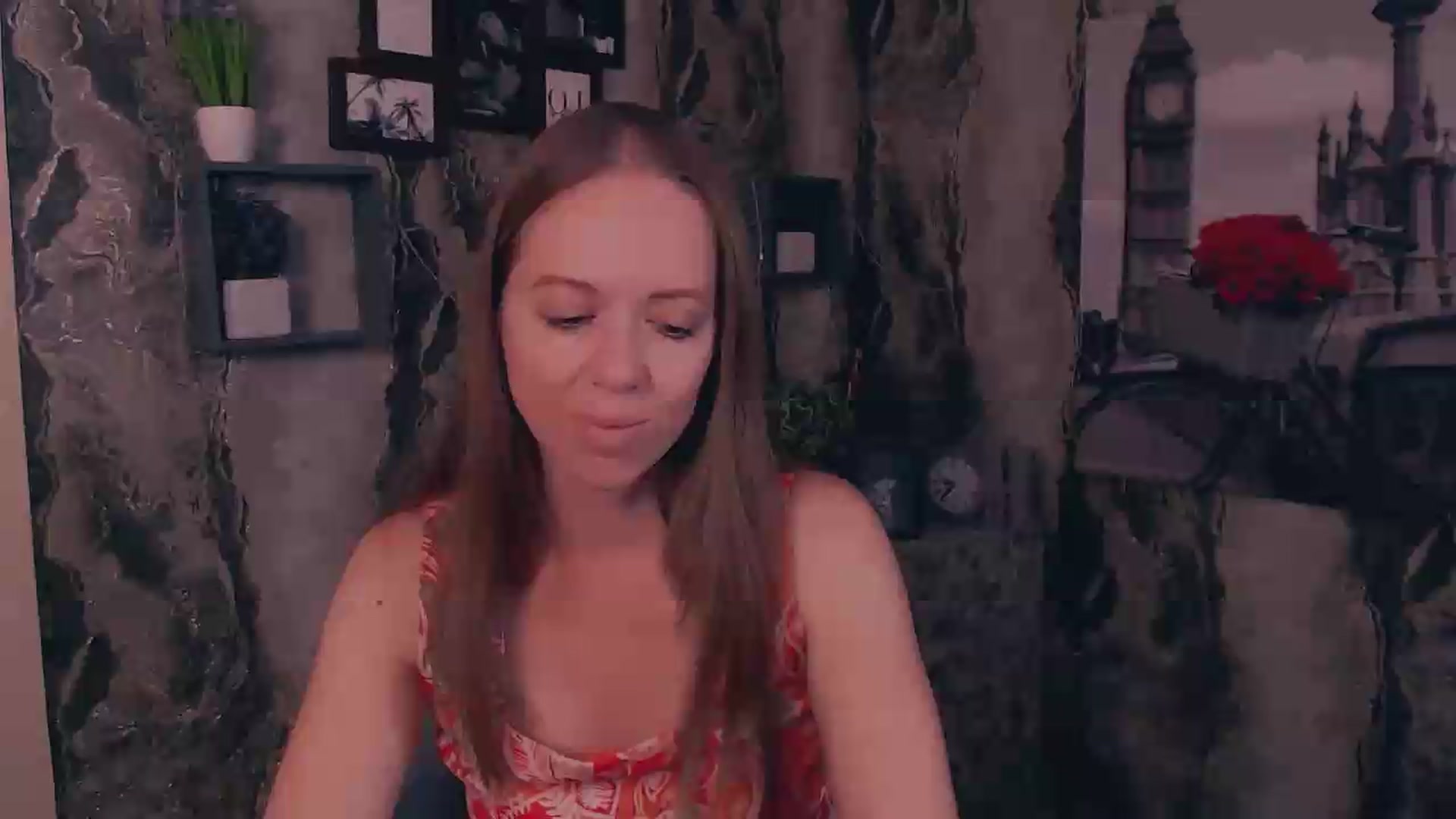 Gallery image thumbnail from JanetJerass_'s myfreecams stream on, 08/16/2026, 10:00 image 5 of 20