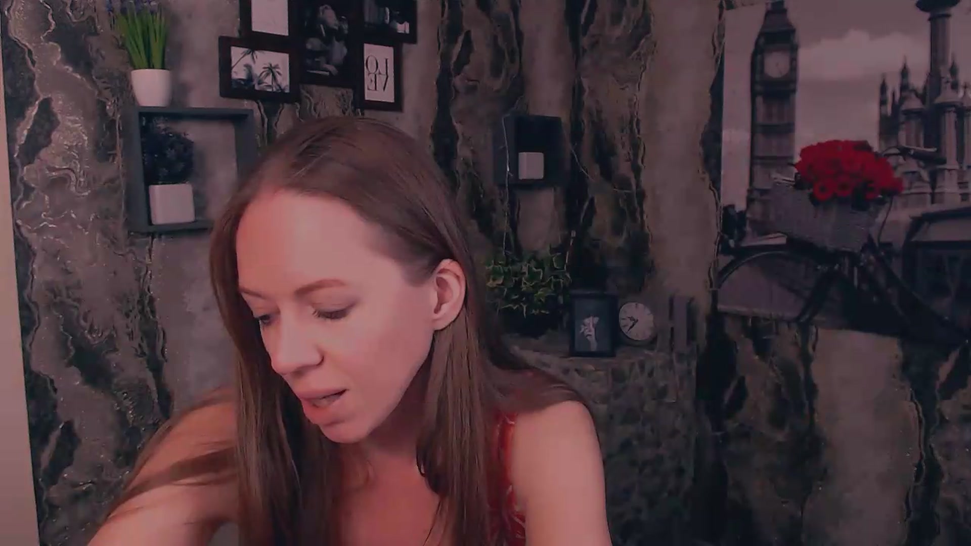 Gallery image thumbnail from JanetJerass_'s myfreecams stream on, 08/16/2026, 10:00 image 12 of 20