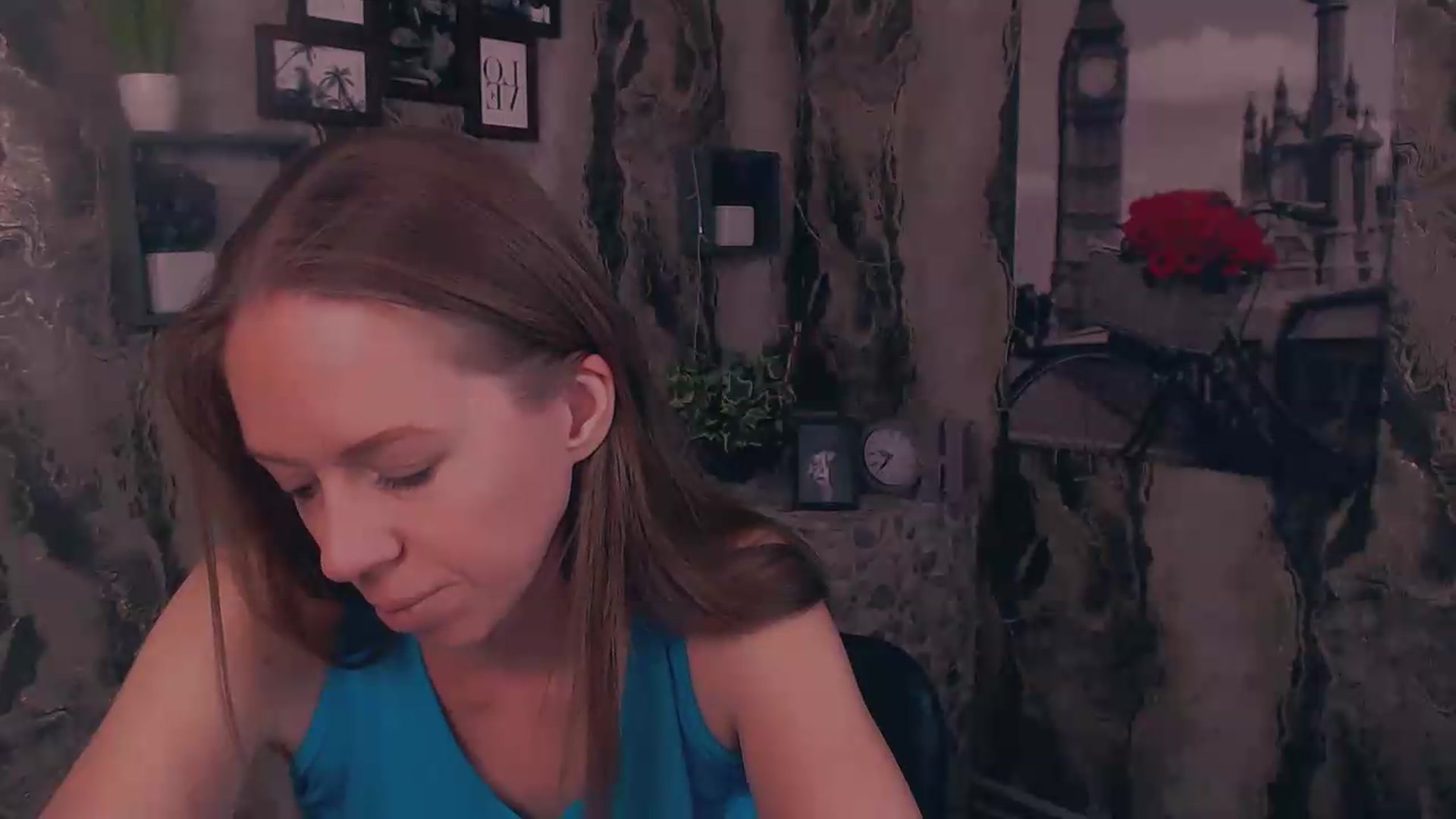 Gallery image thumbnail from JanetJerass_'s myfreecams stream on, 08/17/2026, 09:42 image 10 of 20