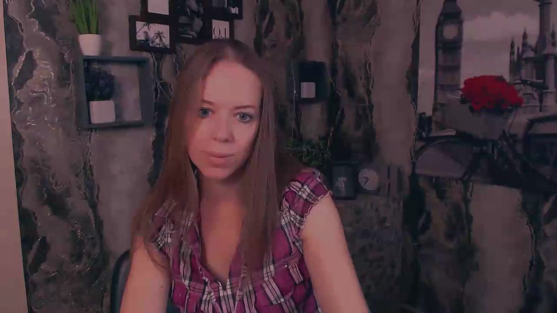 Gallery image thumbnail from JanetJerass_'s myfreecams stream on, 08/20/2026, 05:19 image 3 of 20