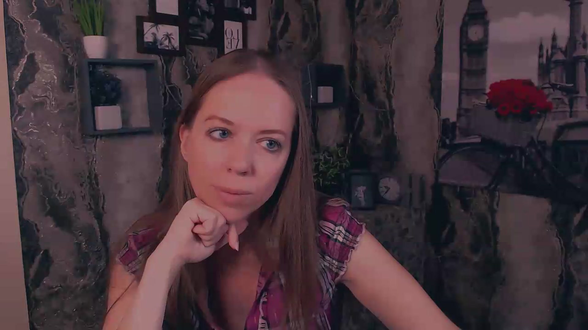 Gallery image thumbnail from JanetJerass_'s myfreecams stream on, 08/20/2026, 05:19 image 7 of 20