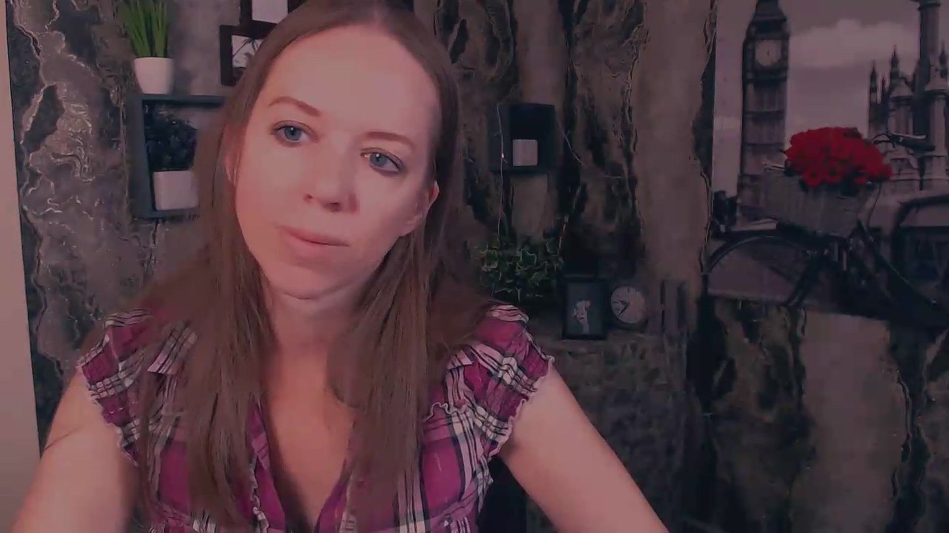 Gallery image thumbnail from JanetJerass_'s myfreecams stream on, 08/20/2026, 05:19 image 10 of 20