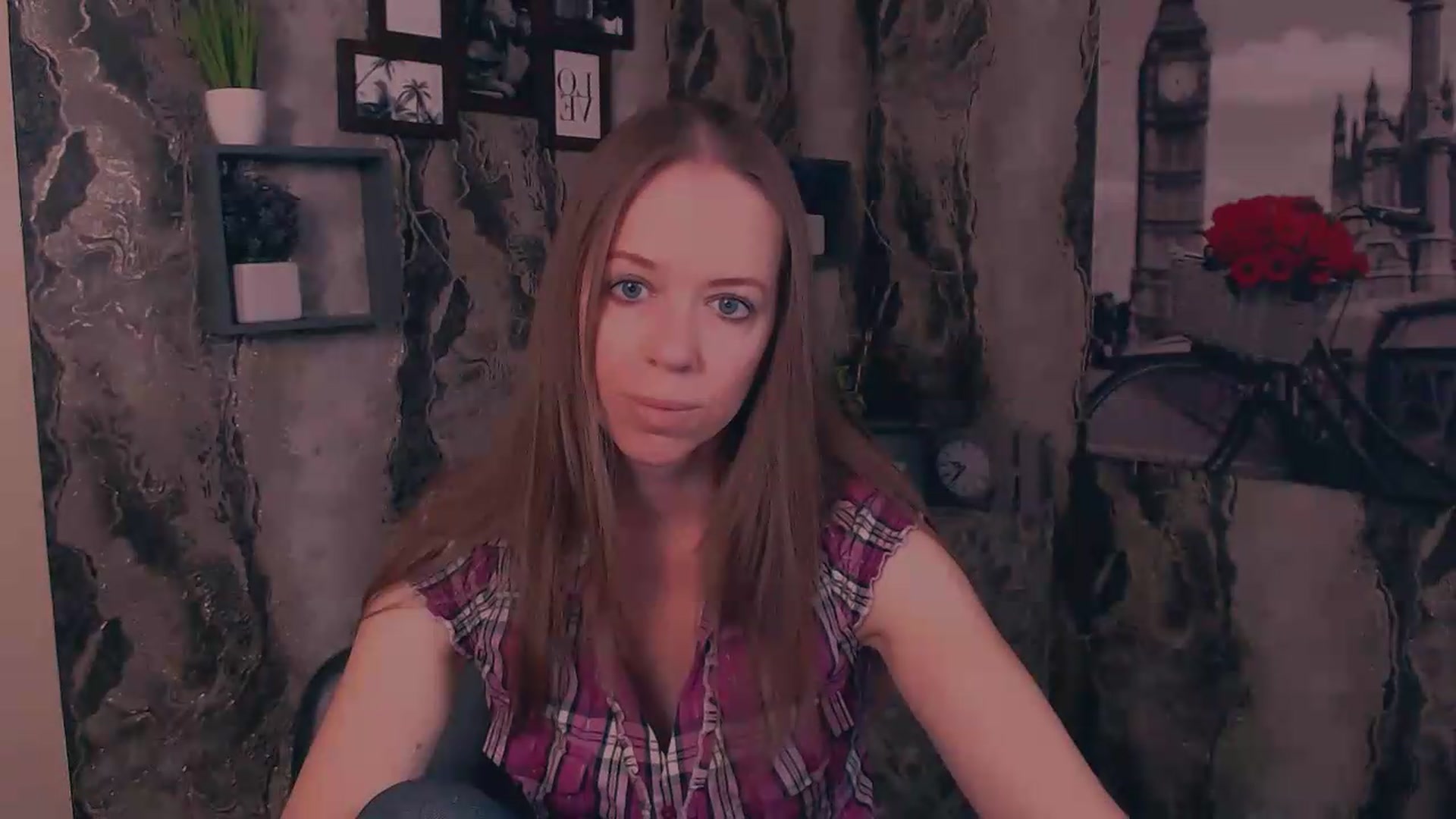 Gallery image thumbnail from JanetJerass_'s myfreecams stream on, 08/20/2026, 05:19 image 15 of 20