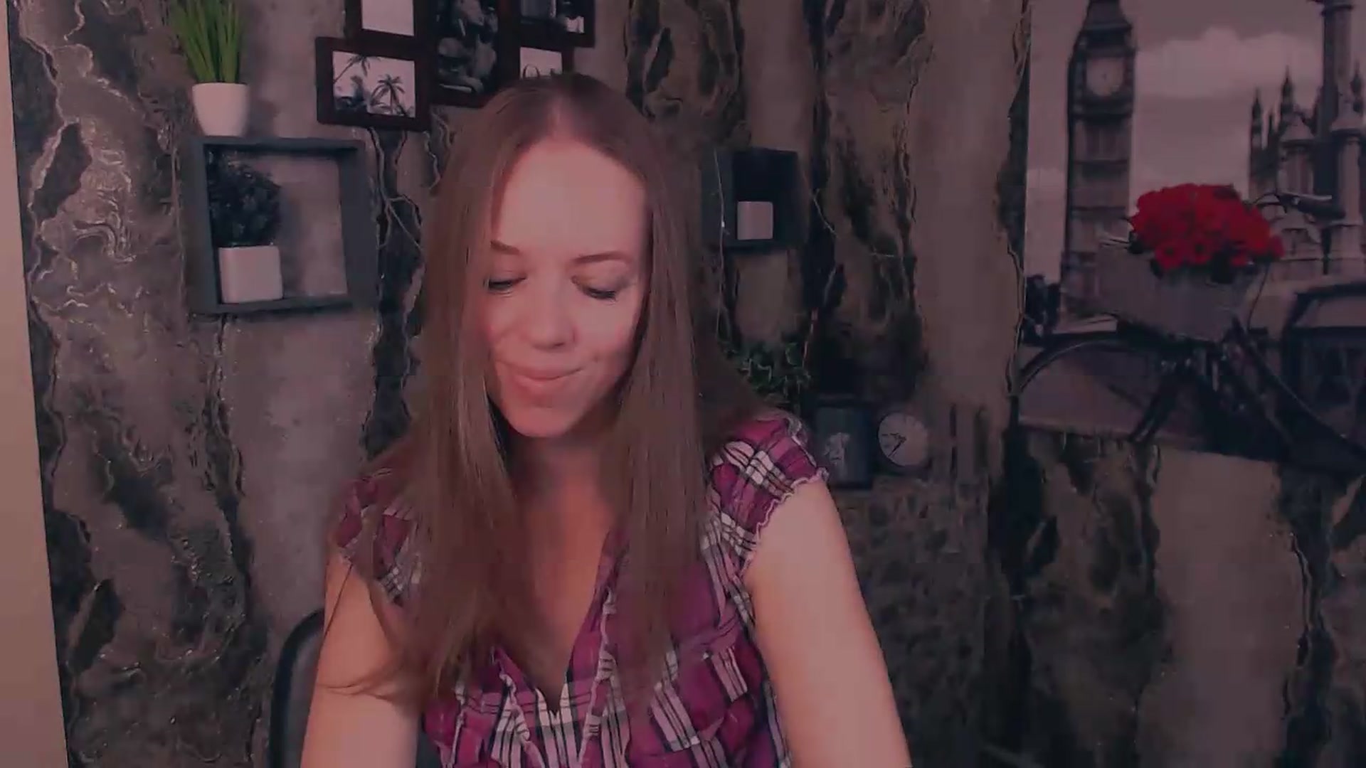 Gallery image thumbnail from JanetJerass_'s myfreecams stream on, 08/20/2026, 05:19 image 5 of 20