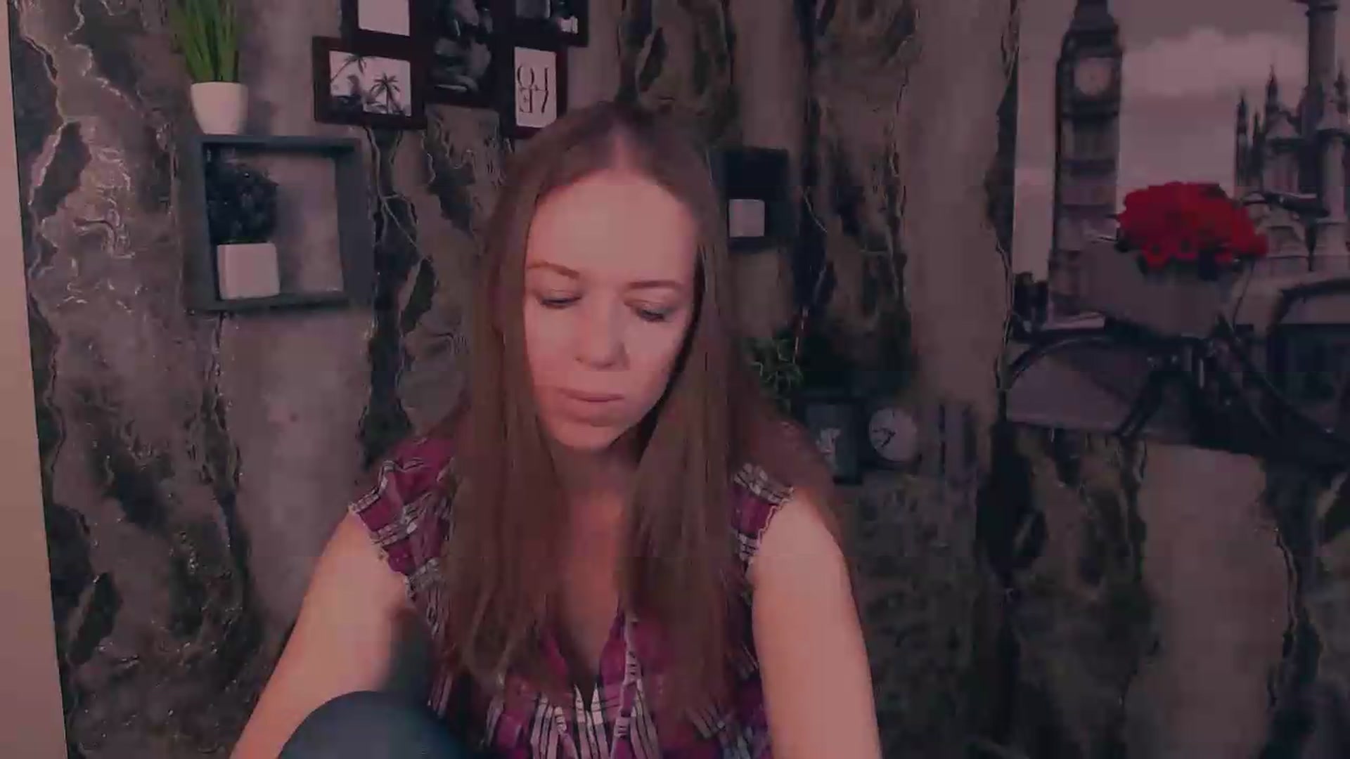 Gallery image thumbnail from JanetJerass_'s myfreecams stream on, 08/20/2026, 05:19 image 20 of 20