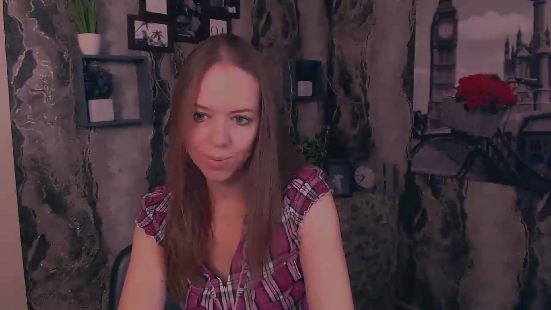 Gallery image thumbnail from JanetJerass_'s myfreecams stream on, 08/20/2026, 05:19 image 2 of 20