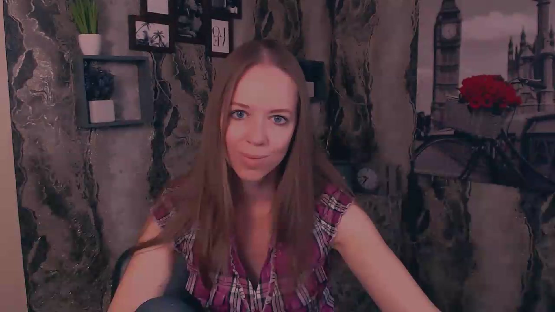 Gallery image thumbnail from JanetJerass_'s myfreecams stream on, 08/20/2026, 05:19 image 16 of 20