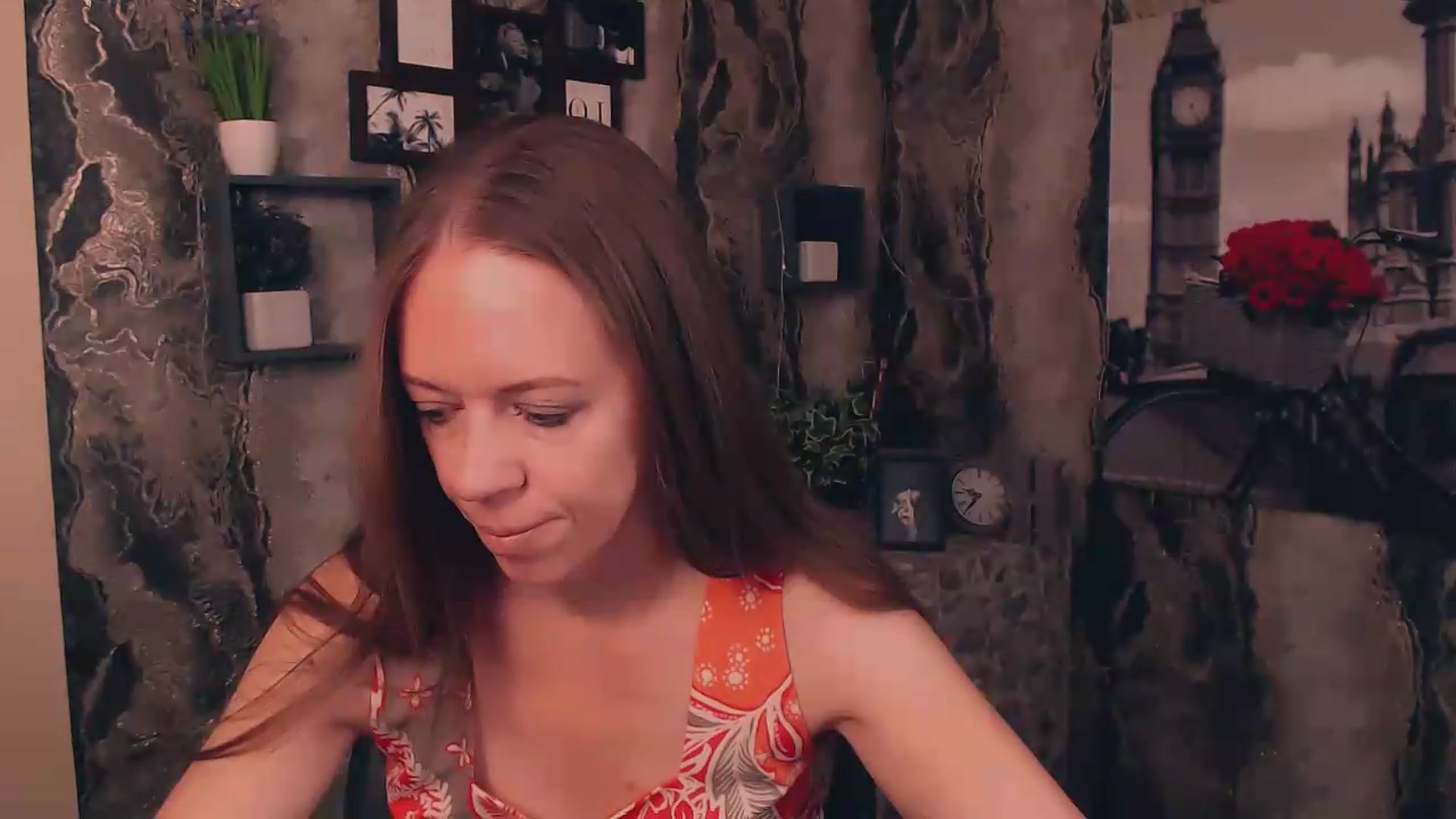 Gallery image thumbnail from JanetJerass_'s myfreecams stream on, 08/22/2026, 08:14 image 13 of 20