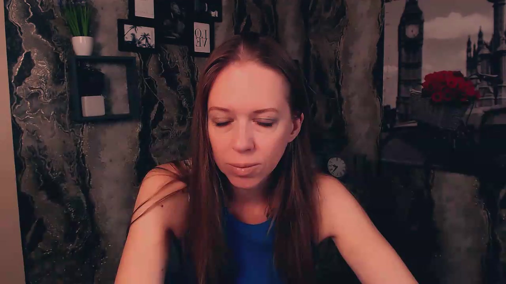 Gallery image thumbnail from JanetJerass_'s myfreecams stream on, 08/27/2026, 05:49 image 13 of 20