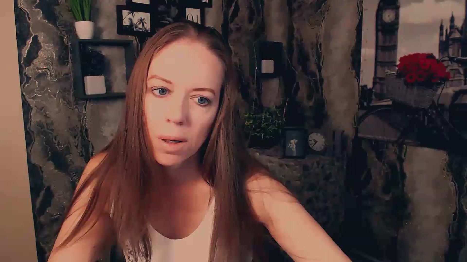 Gallery image thumbnail from JanetJerass_'s myfreecams stream on, 08/31/2026, 04:59 image 7 of 20