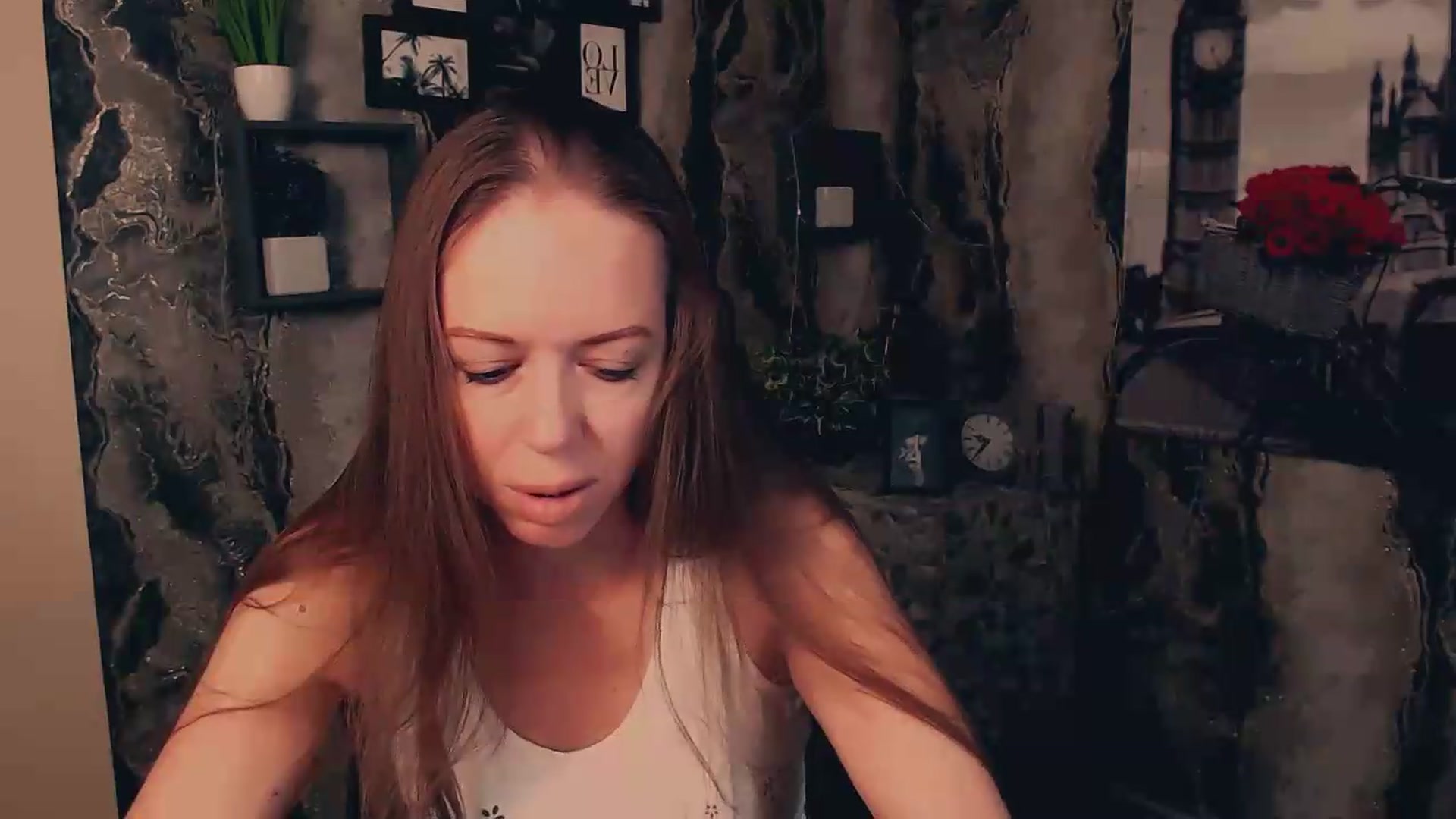 Gallery image thumbnail from JanetJerass_'s myfreecams stream on, 08/31/2026, 04:59 image 5 of 20