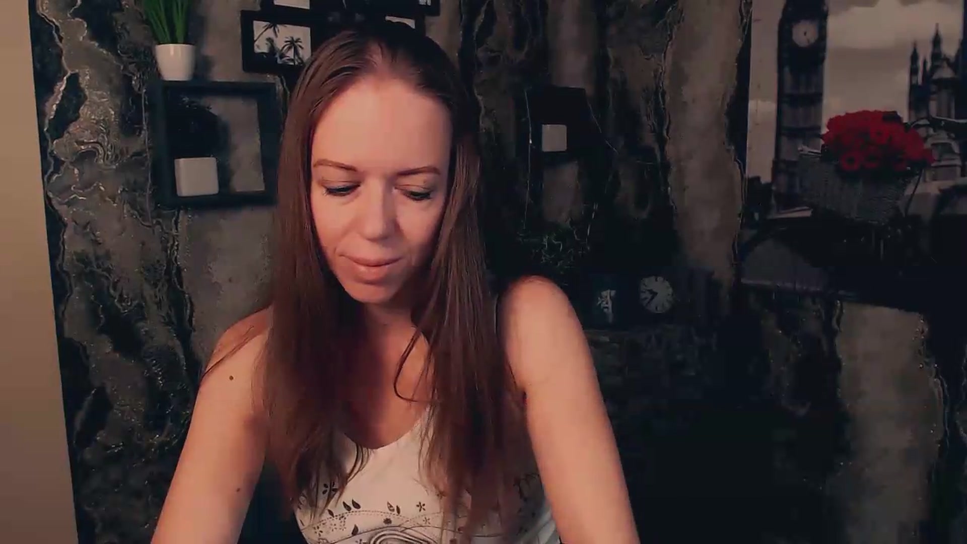 Gallery image thumbnail from JanetJerass_'s myfreecams stream on, 08/31/2026, 04:59 image 15 of 20