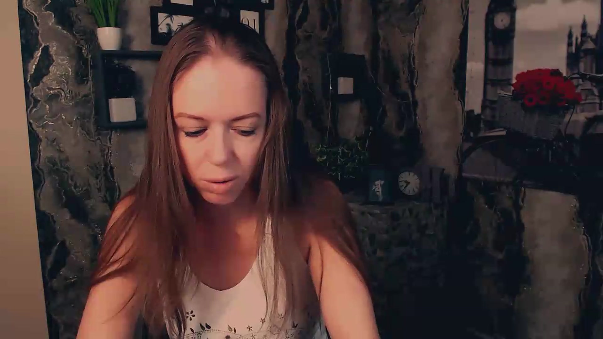 Gallery image thumbnail from JanetJerass_'s myfreecams stream on, 08/31/2026, 04:59 image 6 of 20
