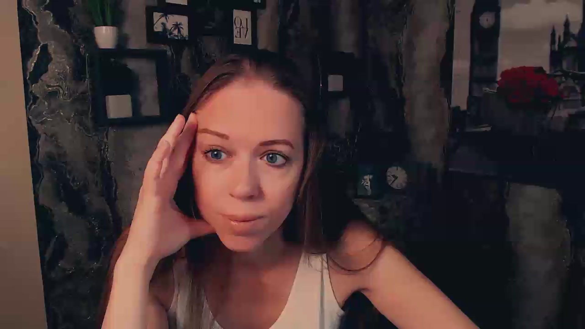 Gallery image thumbnail from JanetJerass_'s myfreecams stream on, 08/31/2026, 04:59 image 1 of 20