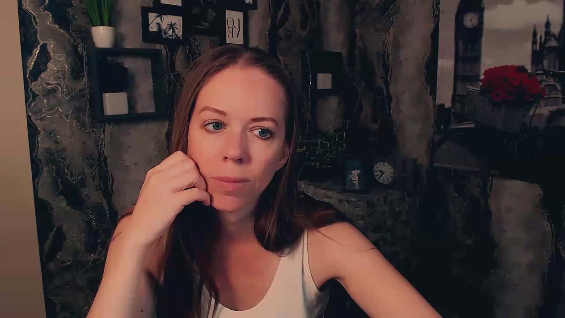 Gallery image thumbnail from JanetJerass_'s myfreecams stream on, 08/31/2026, 09:04 image 17 of 20