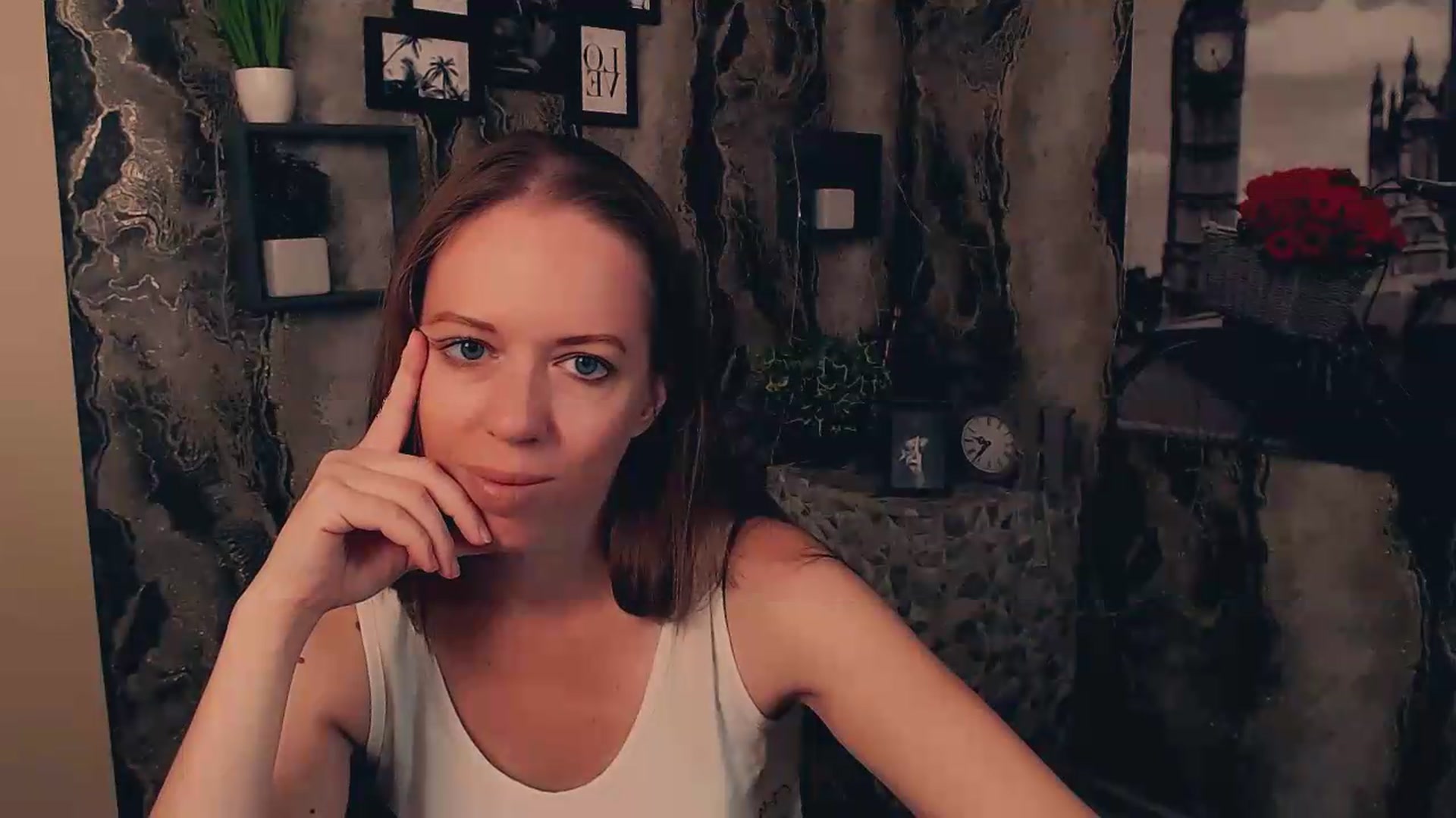 Gallery image thumbnail from JanetJerass_'s myfreecams stream on, 08/31/2026, 09:04 image 3 of 20