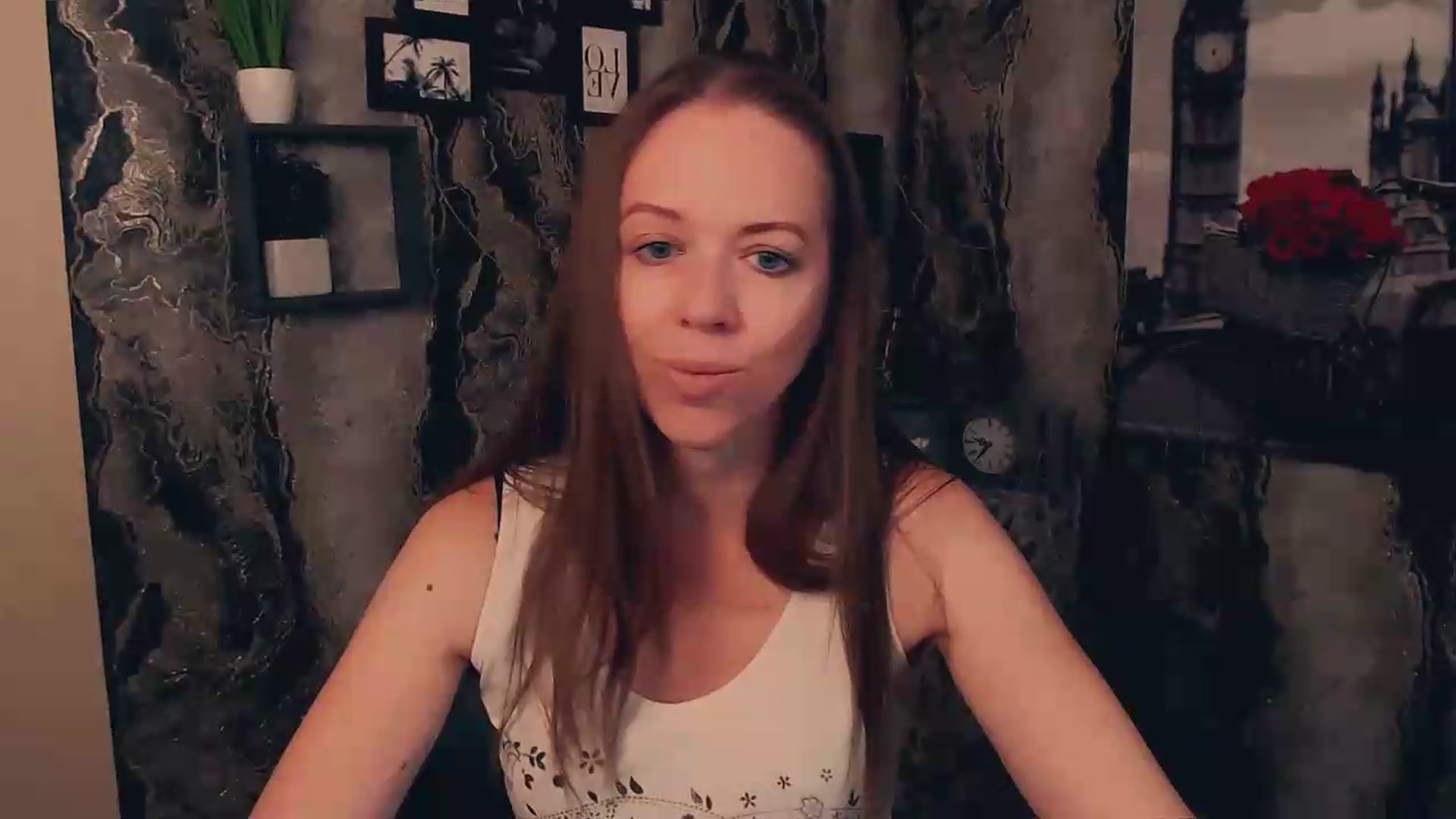 Gallery image thumbnail from JanetJerass_'s myfreecams stream on, 08/31/2026, 09:04 image 8 of 20
