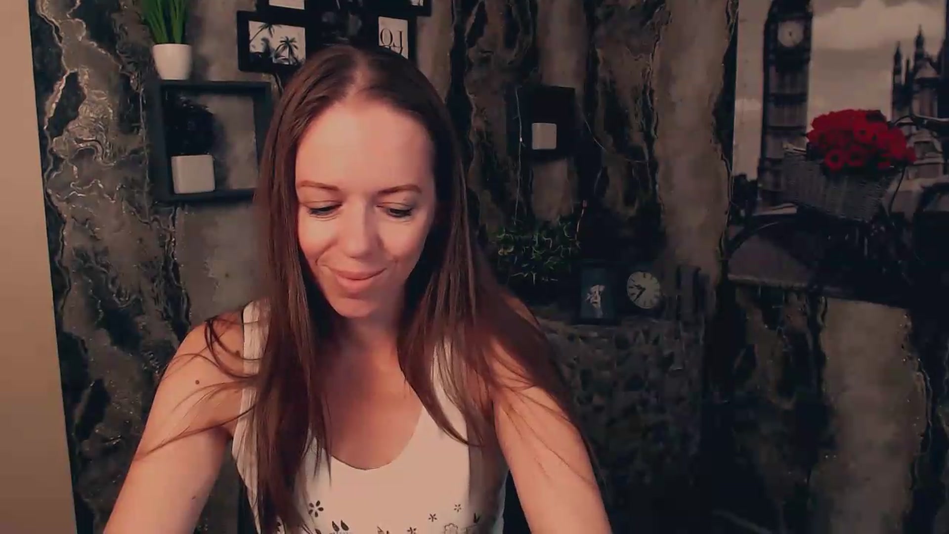 Gallery image thumbnail from JanetJerass_'s myfreecams stream on, 08/31/2026, 10:10 image 20 of 20