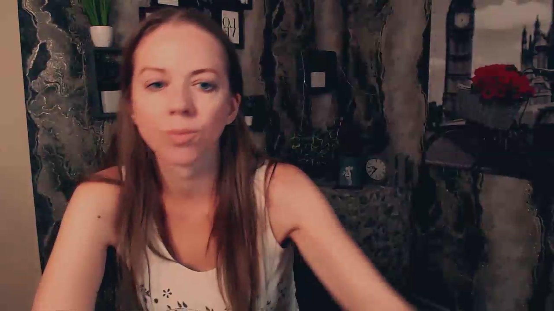 Gallery image thumbnail from JanetJerass_'s myfreecams stream on, 08/31/2026, 10:10 image 8 of 20
