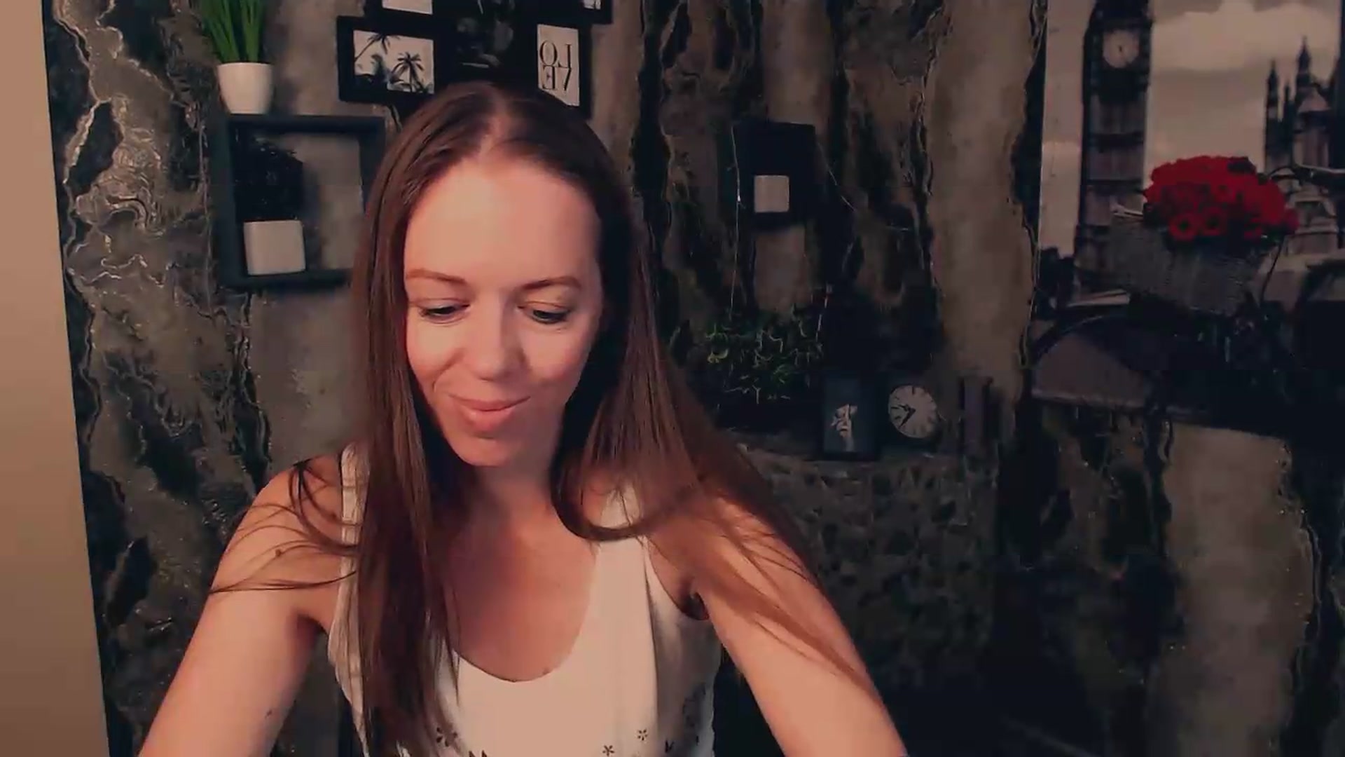 Gallery image thumbnail from JanetJerass_'s myfreecams stream on, 08/31/2026, 10:10 image 19 of 20