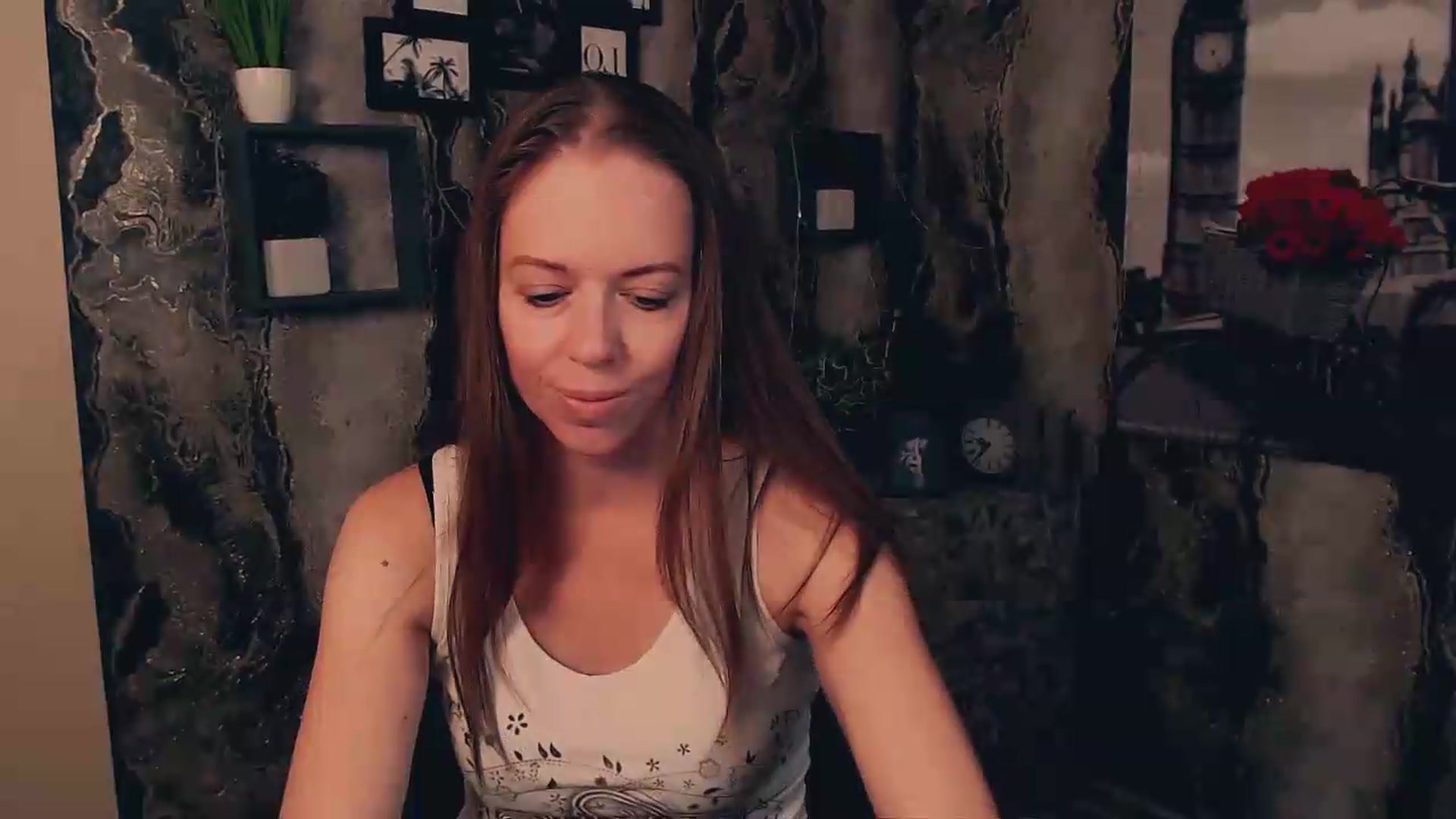 Gallery image thumbnail from JanetJerass_'s myfreecams stream on, 08/31/2026, 10:10 image 6 of 20