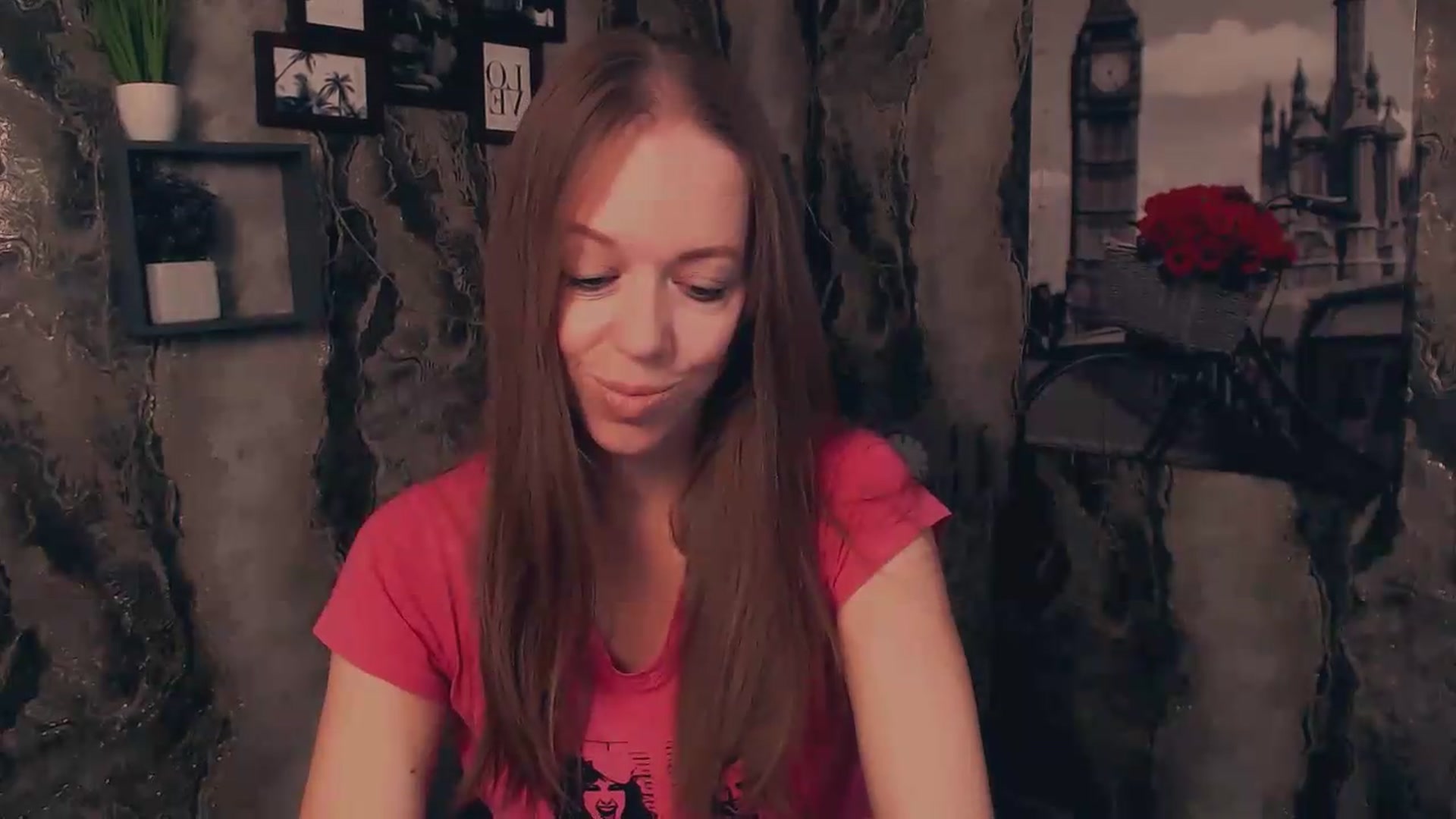 Gallery image thumbnail from JanetJerass_'s myfreecams stream on, 09/04/2026, 05:28 image 14 of 20