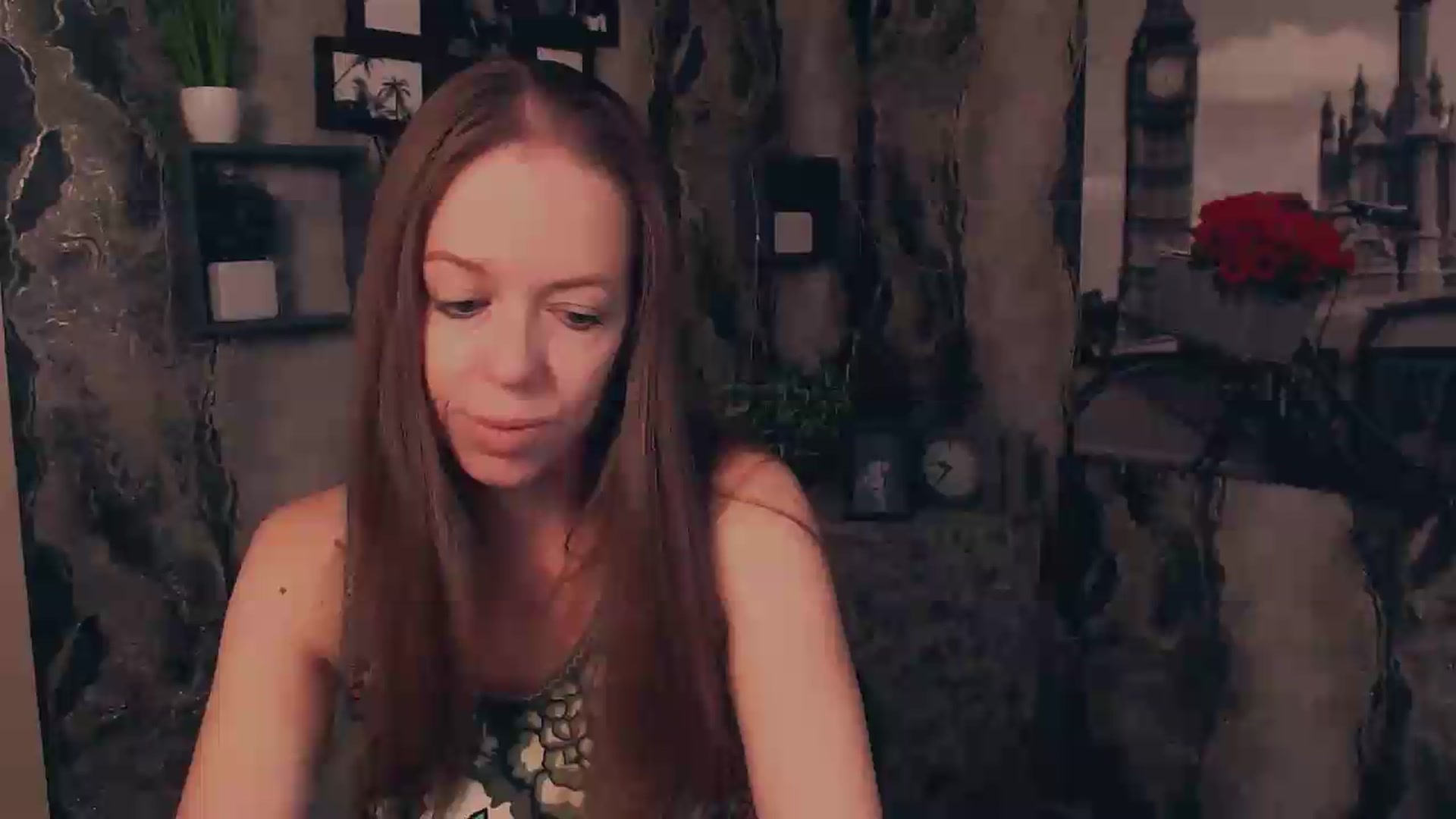 Gallery image thumbnail from JanetJerass_'s myfreecams stream on, 09/05/2026, 06:13 image 1 of 20