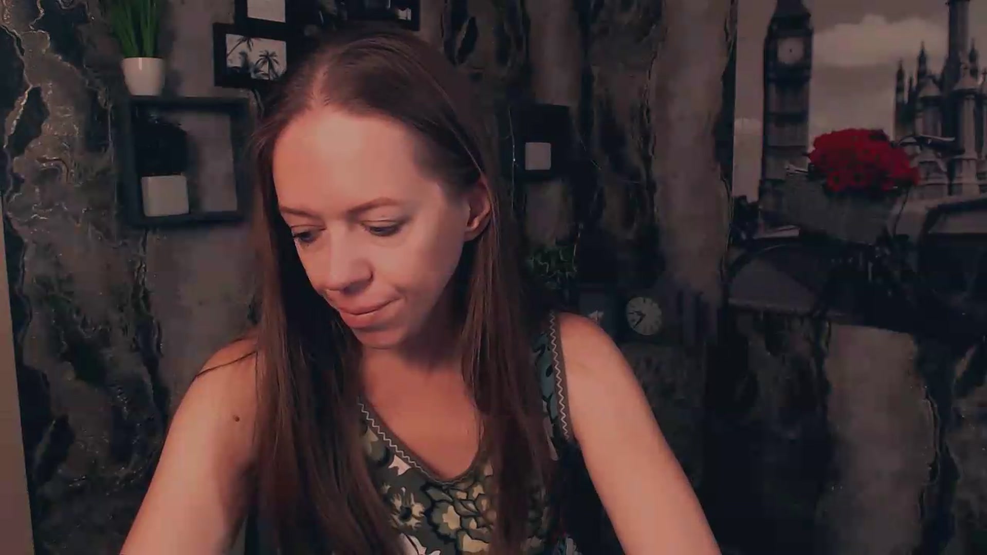 Gallery image thumbnail from JanetJerass_'s myfreecams stream on, 09/05/2026, 10:04 image 9 of 20