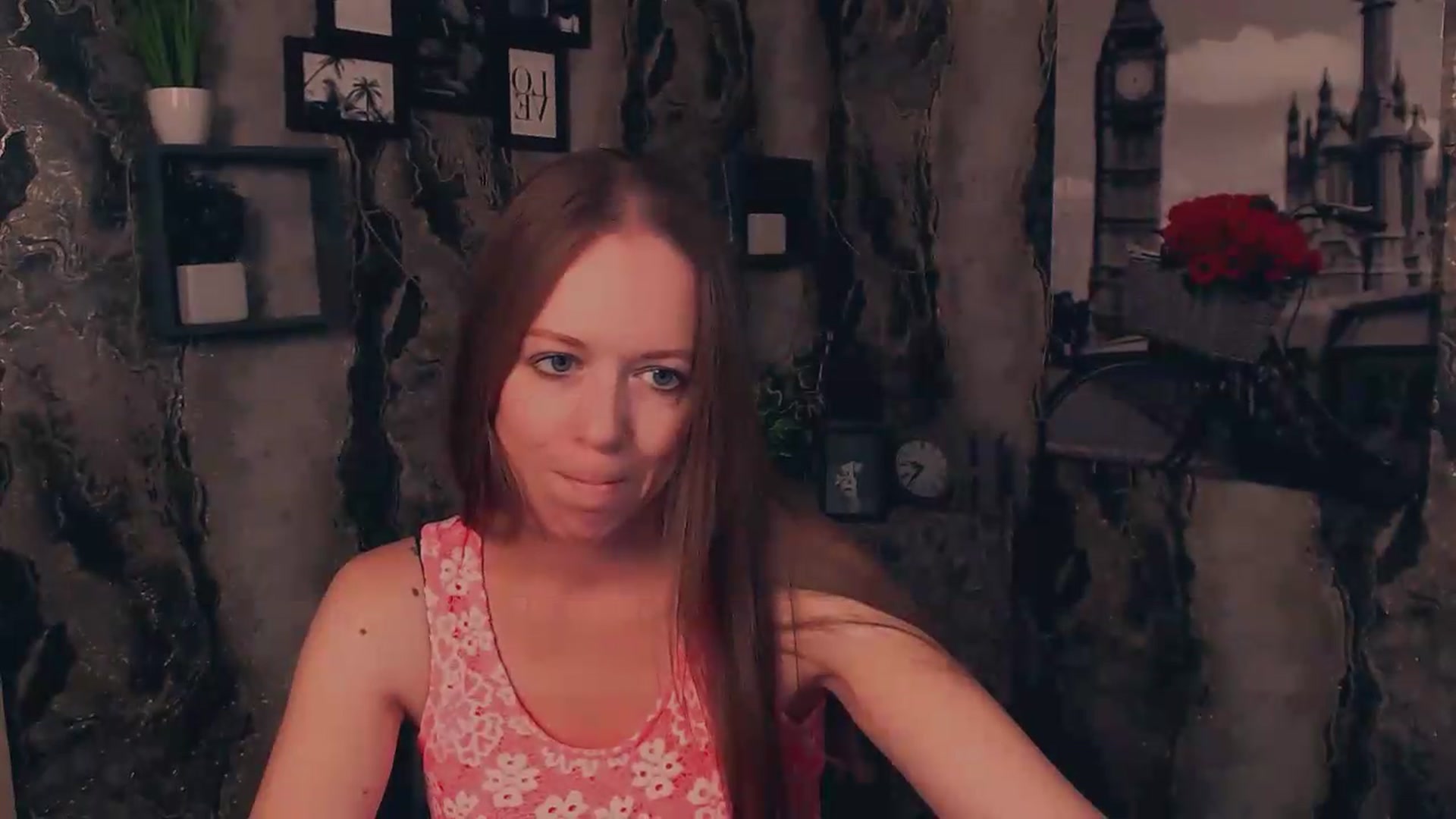 Gallery image thumbnail from JanetJerass_'s myfreecams stream on, 09/07/2026, 10:13 image 13 of 20