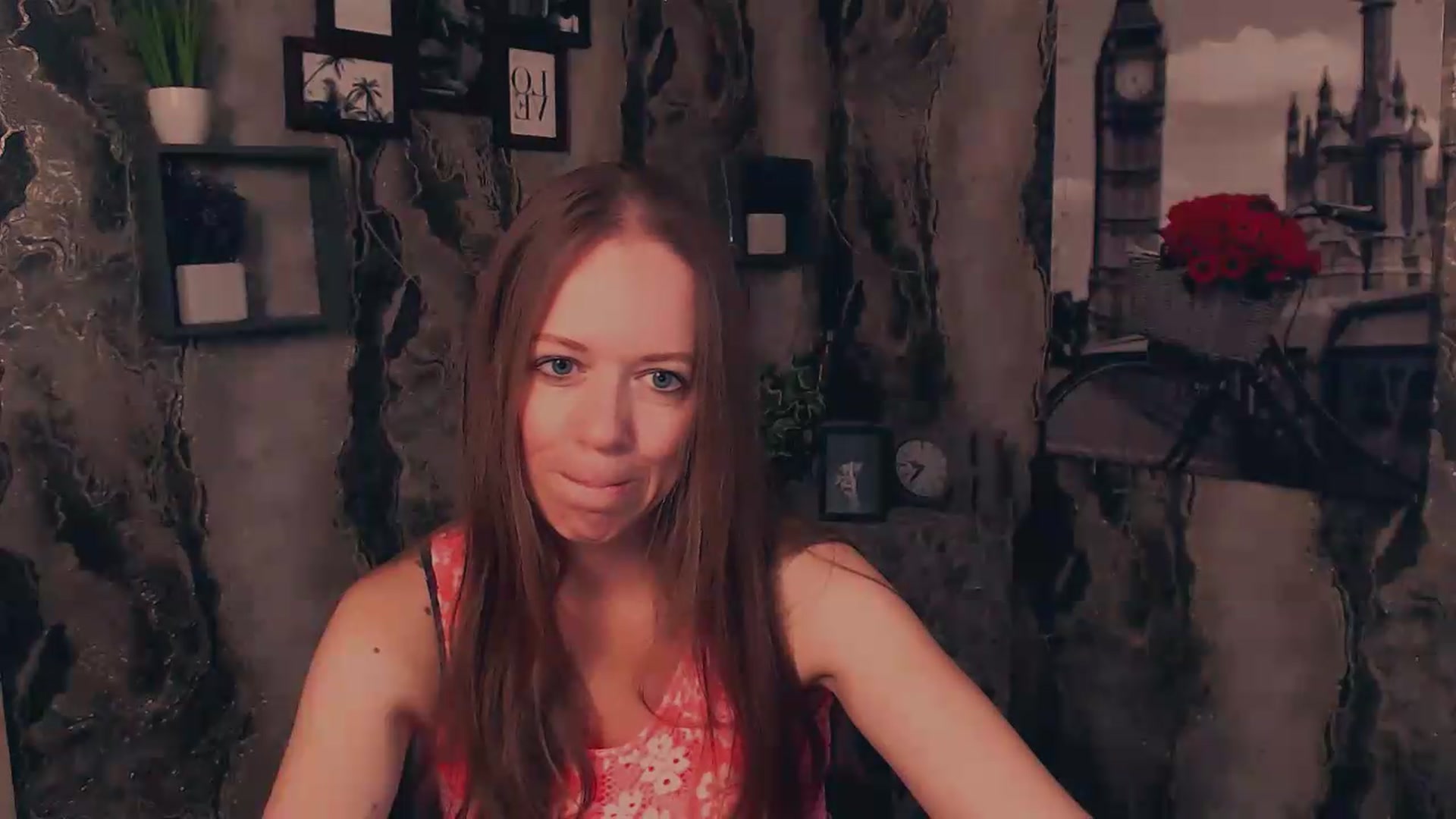 Gallery image thumbnail from JanetJerass_'s myfreecams stream on, 09/07/2026, 10:13 image 12 of 20