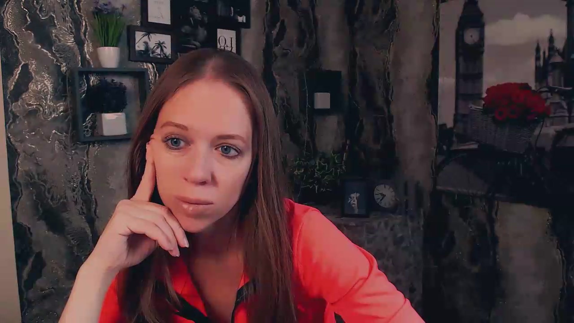 Gallery image thumbnail from JanetJerass_'s myfreecams stream on, 09/15/2026, 05:21 image 17 of 20