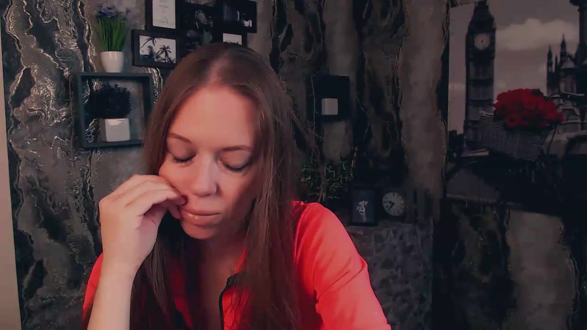 Gallery image thumbnail from JanetJerass_'s myfreecams stream on, 09/15/2026, 05:21 image 12 of 20
