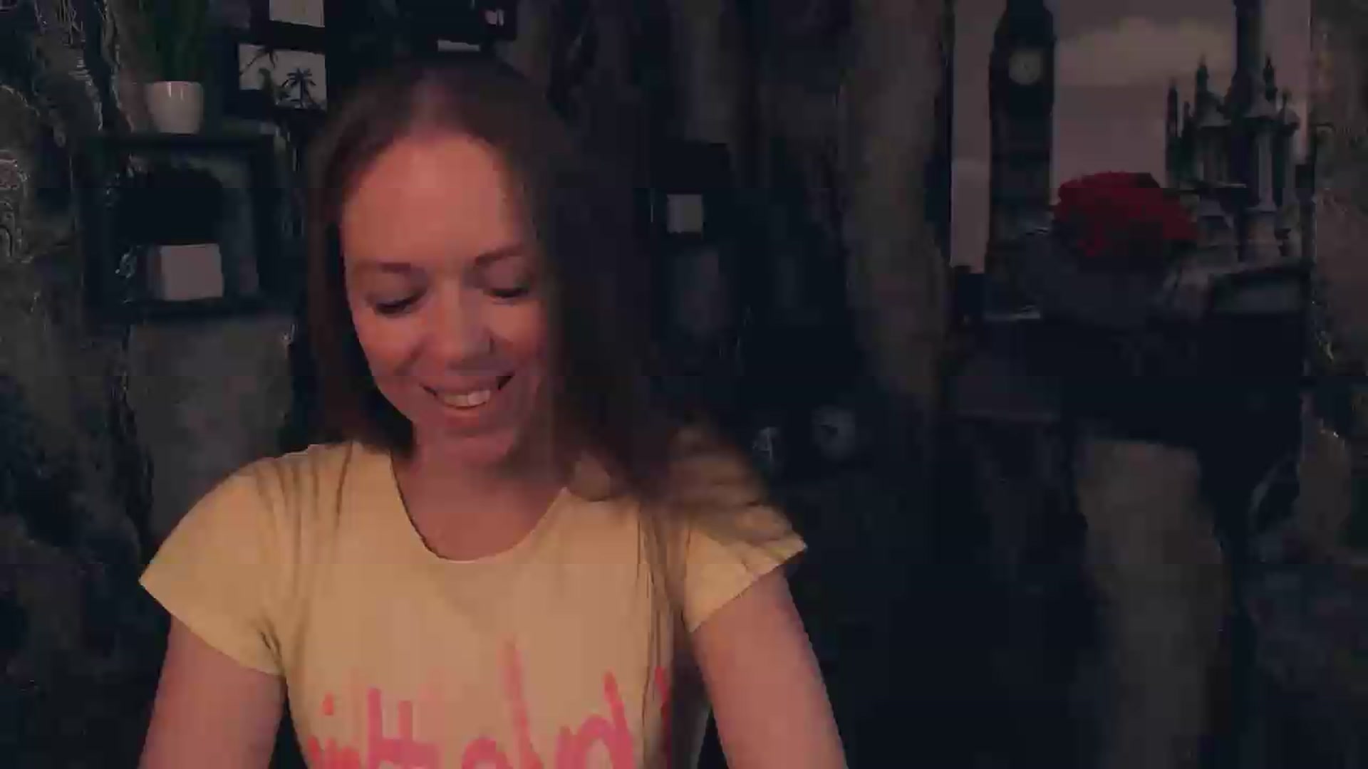 Gallery image thumbnail from JanetJerass_'s myfreecams stream on, 09/25/2026, 05:16 image 1 of 20