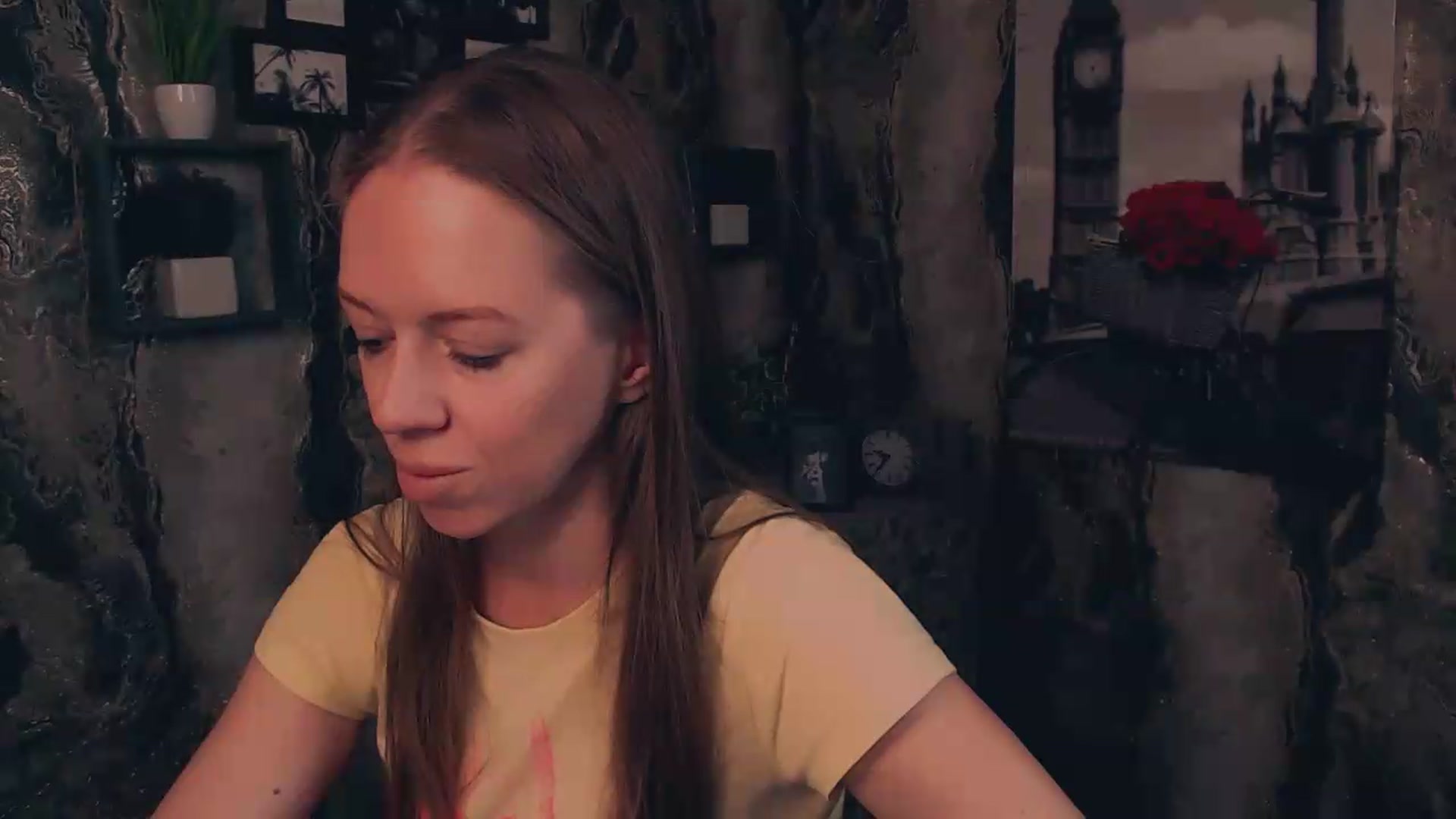 Gallery image thumbnail from JanetJerass_'s myfreecams stream on, 09/25/2026, 09:51 image 5 of 20