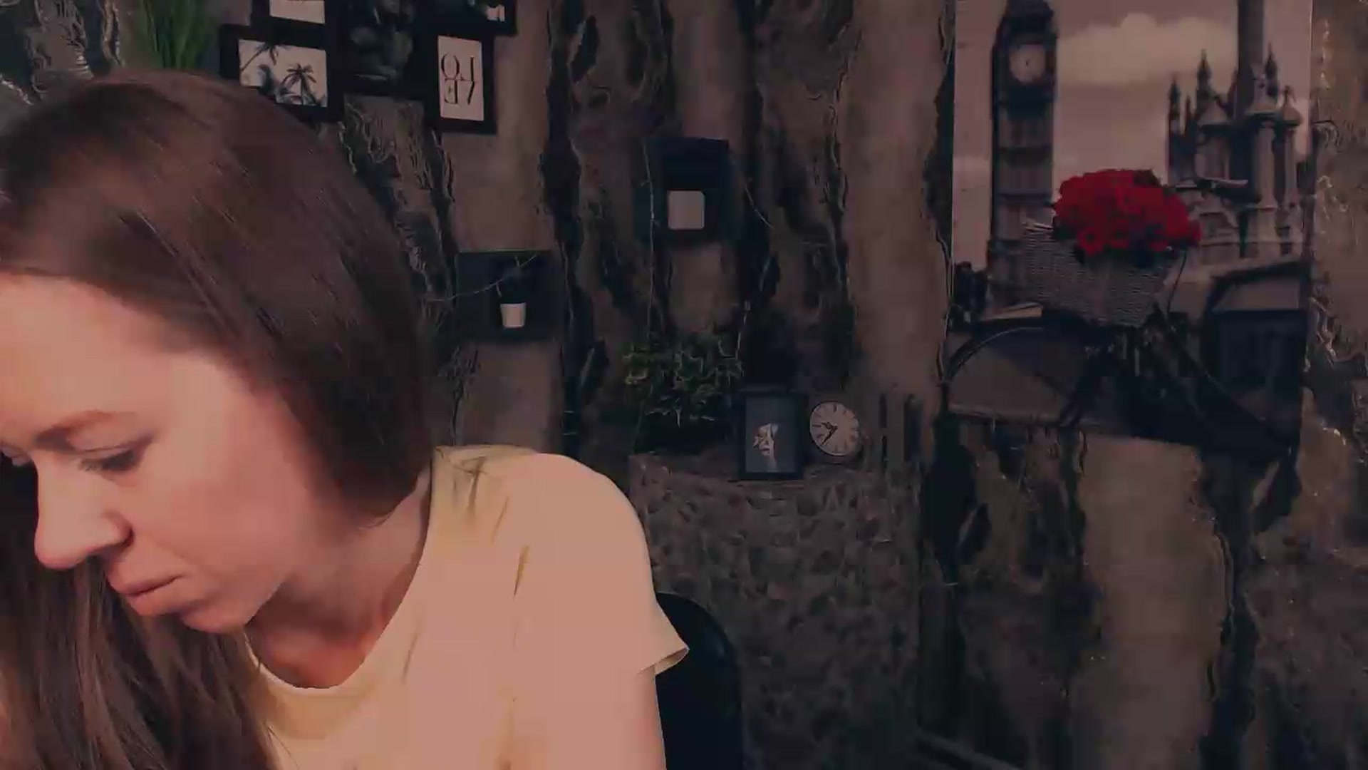 Gallery image thumbnail from JanetJerass_'s myfreecams stream on, 09/25/2026, 11:28 image 7 of 20