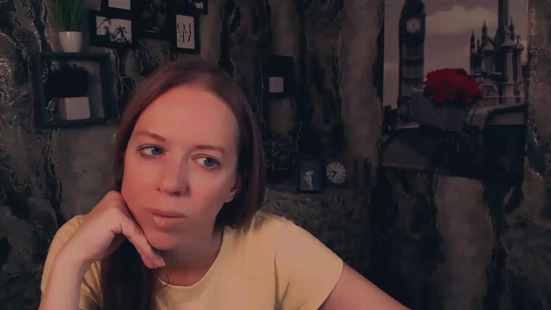 Gallery image thumbnail from JanetJerass_'s myfreecams stream on, 09/25/2026, 11:28 image 4 of 20