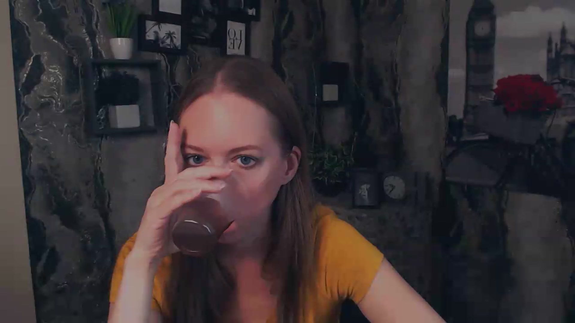 Gallery image thumbnail from JanetJerass_'s myfreecams stream on, 09/27/2026, 07:00 image 7 of 20
