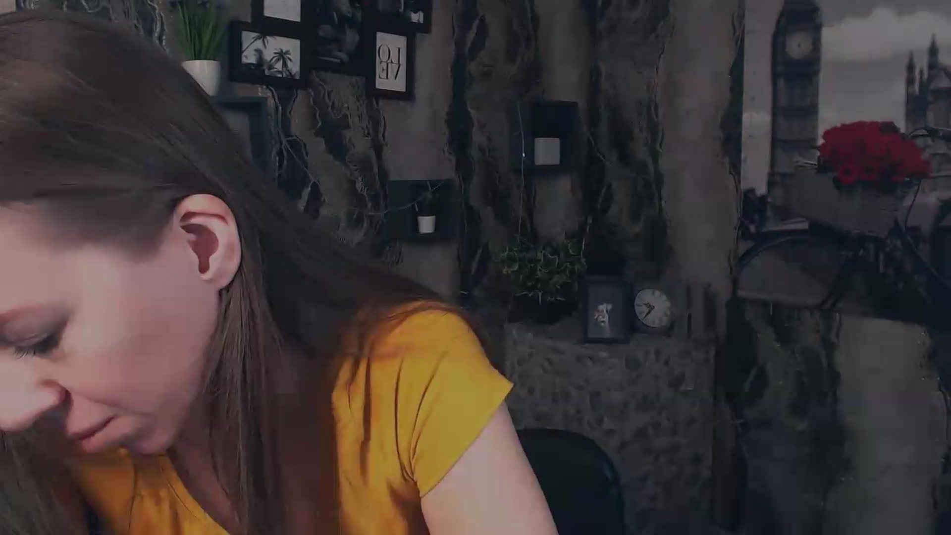 Gallery image thumbnail from JanetJerass_'s myfreecams stream on, 09/27/2026, 10:07 image 3 of 20
