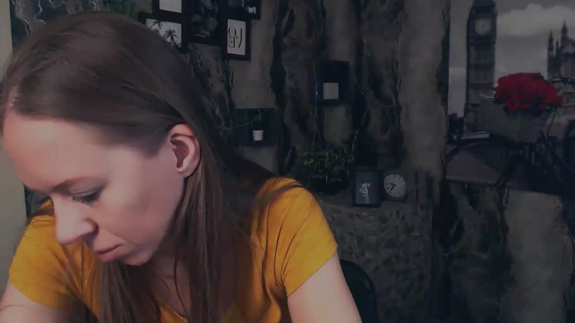 Gallery image thumbnail from JanetJerass_'s myfreecams stream on, 09/27/2026, 10:07 image 9 of 20