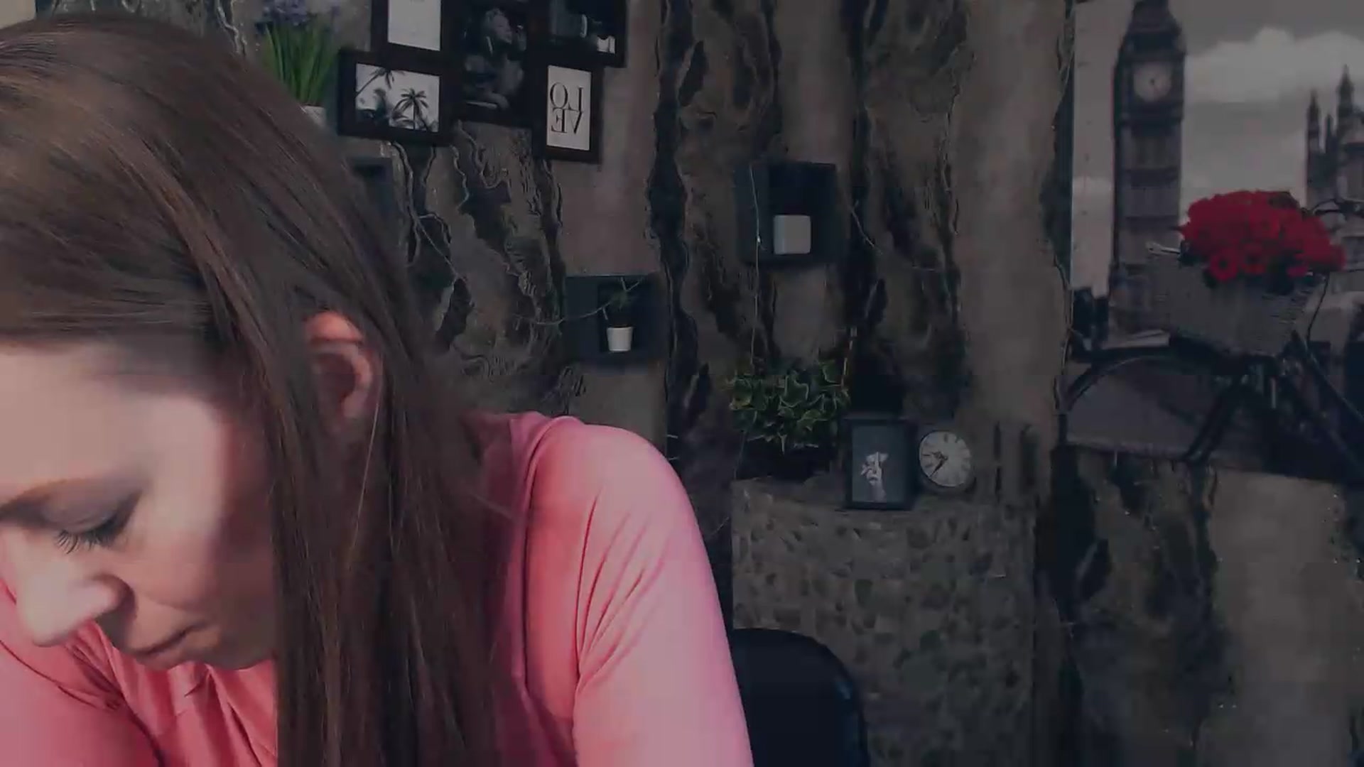 Gallery image thumbnail from JanetJerass_'s myfreecams stream on, 09/28/2026, 09:29 image 16 of 20