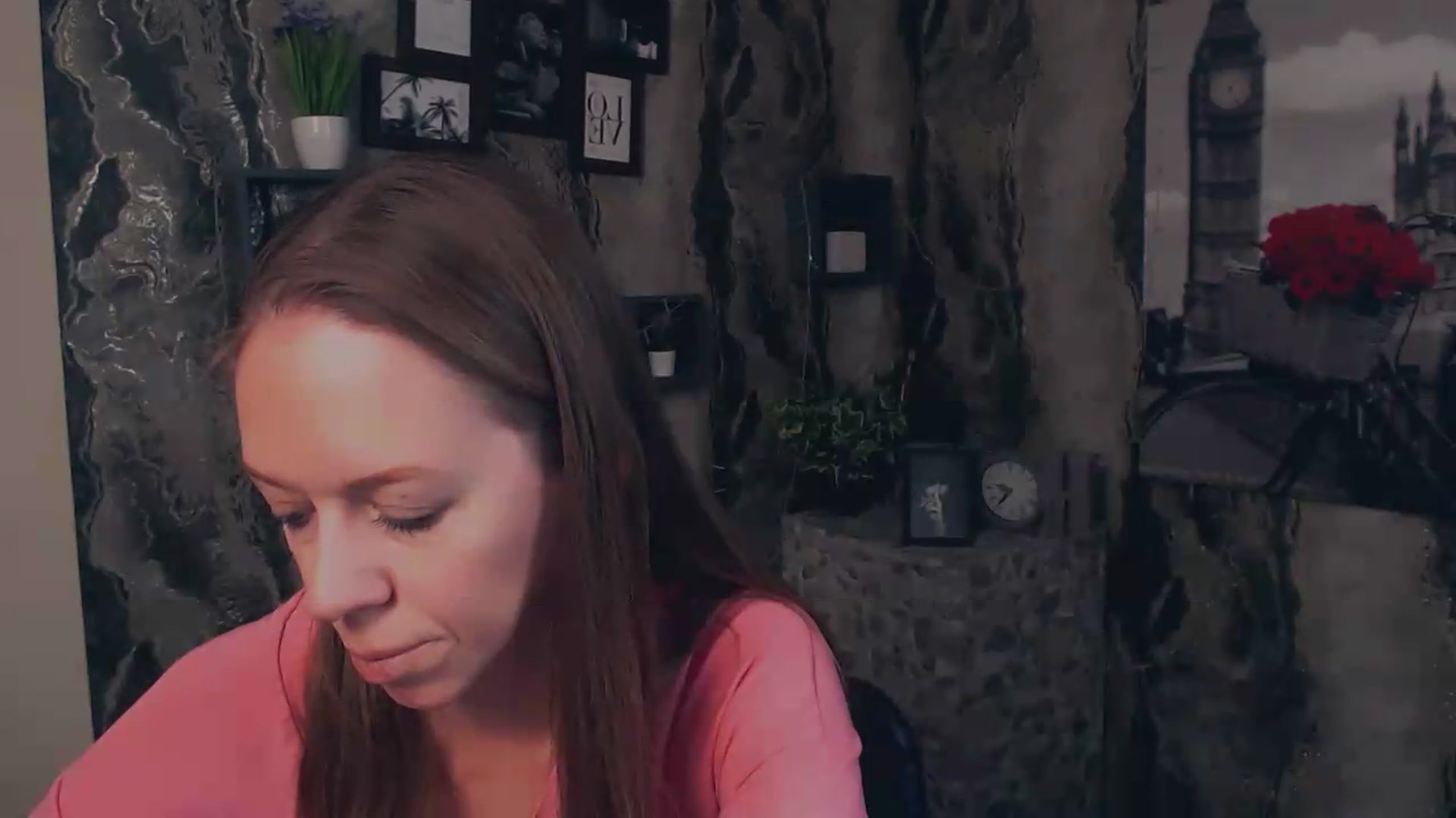 Gallery image thumbnail from JanetJerass_'s myfreecams stream on, 09/28/2026, 10:31 image 14 of 20